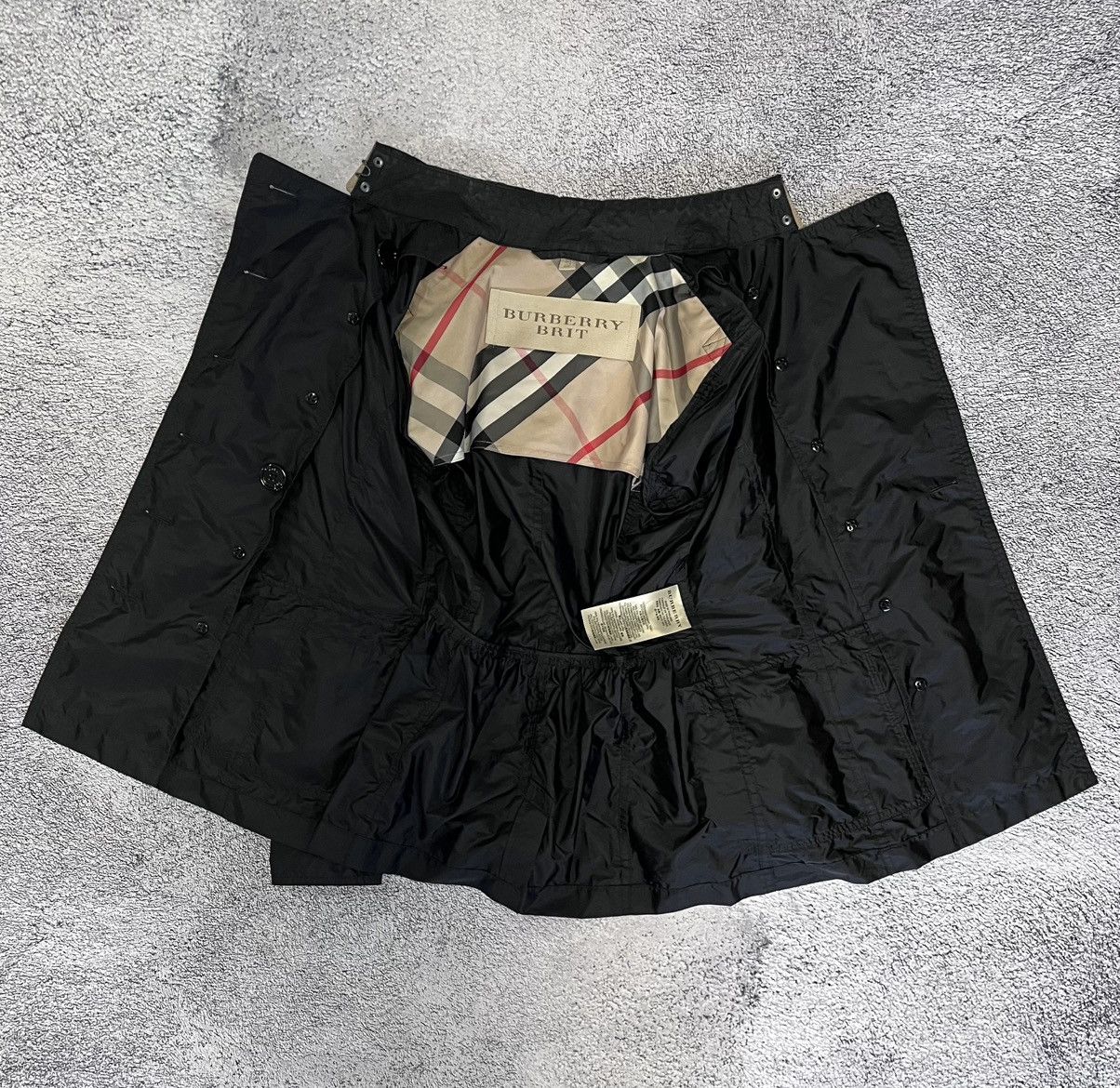 Burberry Burberry Brit Peasdale Short Trench Jacket Nova Check Nylon Size S / US 4 / IT 40 - 3 Thumbnail