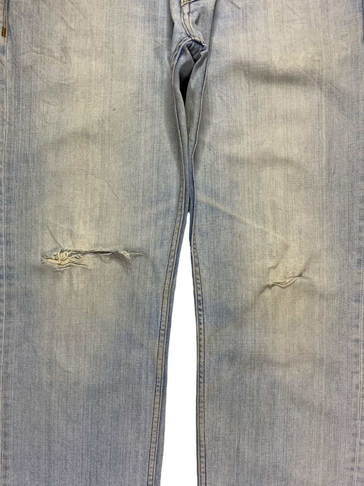 Calvin Klein SALES🔥Vintage Calvin Klein Light Wash Distress Loose Jeans Size US 31 - 5 Thumbnail