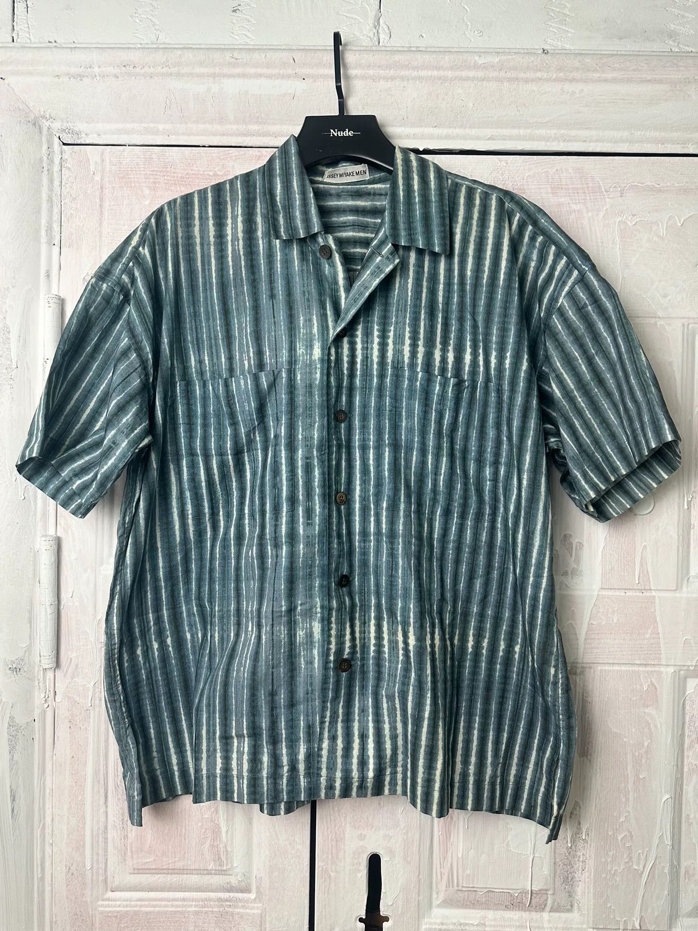 Issey Miyake Issey Miyake Men Tie-Dye Short Sleeve Shirt Size US L / EU 52-54 / 3 - 1 Thumbnail