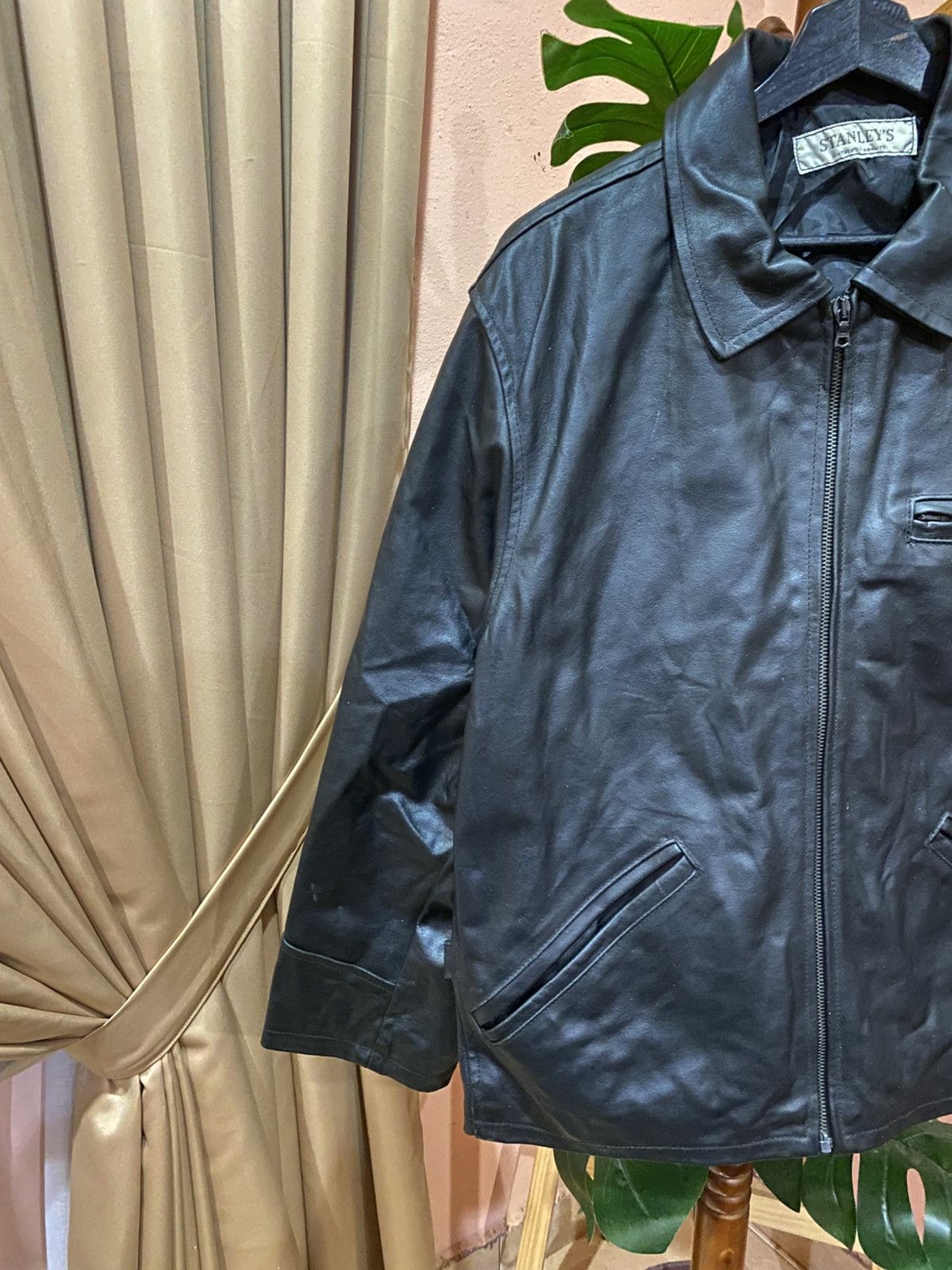 Stanley & Sons Vintage STANLEY’S Black Leather Jacket with Zip Closure Size US M / EU 48-50 / 2 - 5 Thumbnail