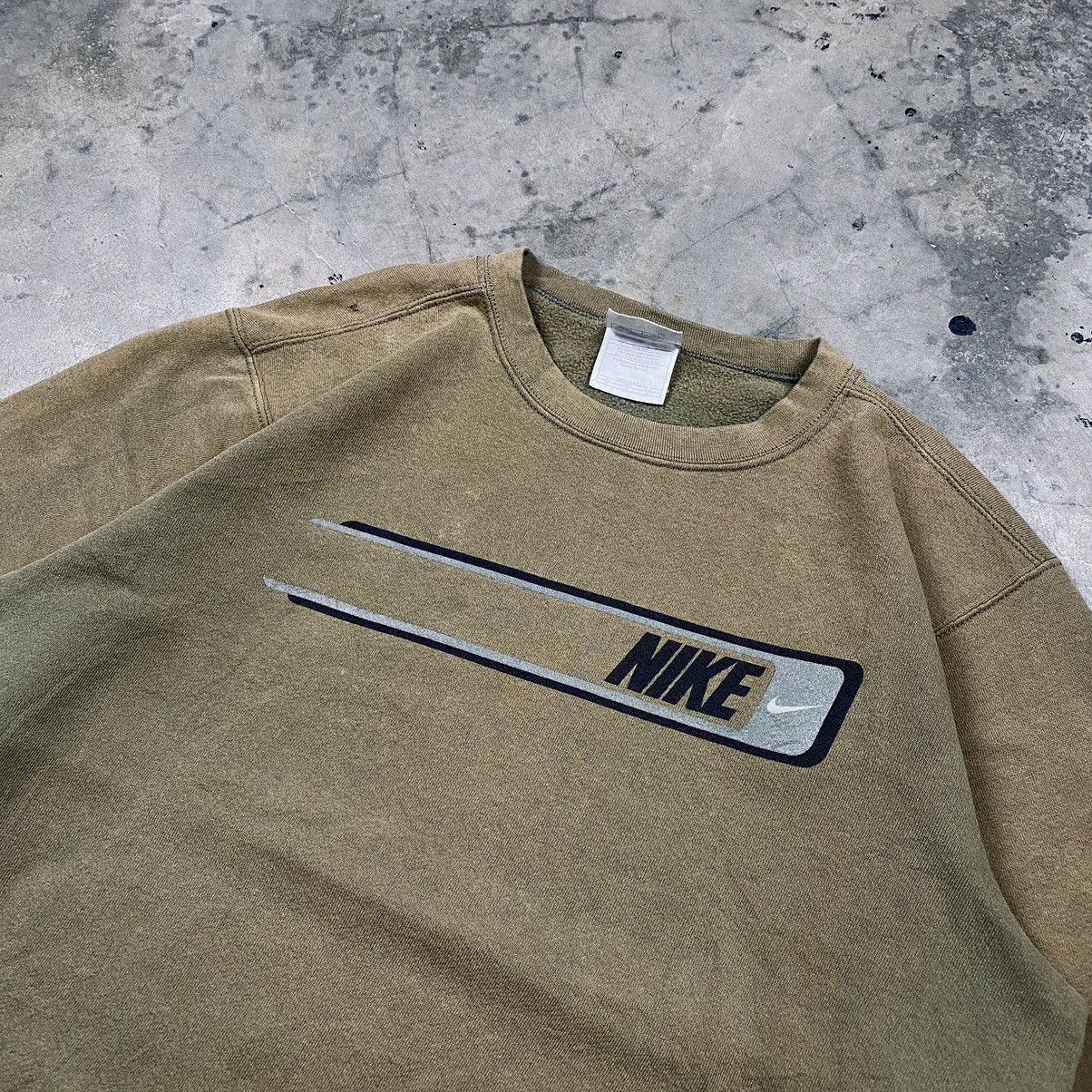 Nike × Vintage Rare💥90s Sunfaded Nike Box Logo Brown Crewneck Size US L / EU 52-54 / 3 - 2 Thumbnail