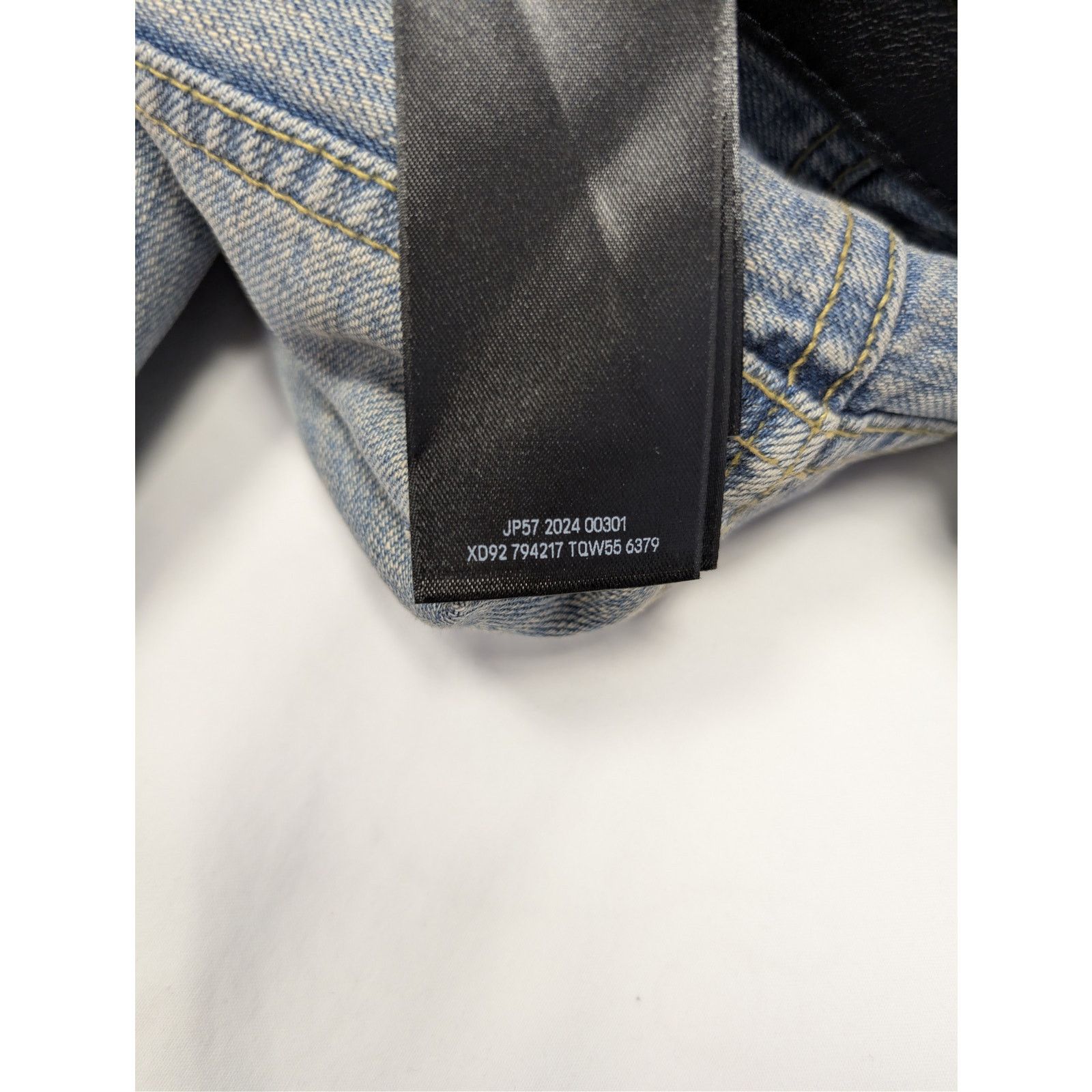 Balenciaga o1rshd1 Organic Selvedge Denim Integrated Belt Pants Size US 30 / EU 46 - 19 Thumbnail