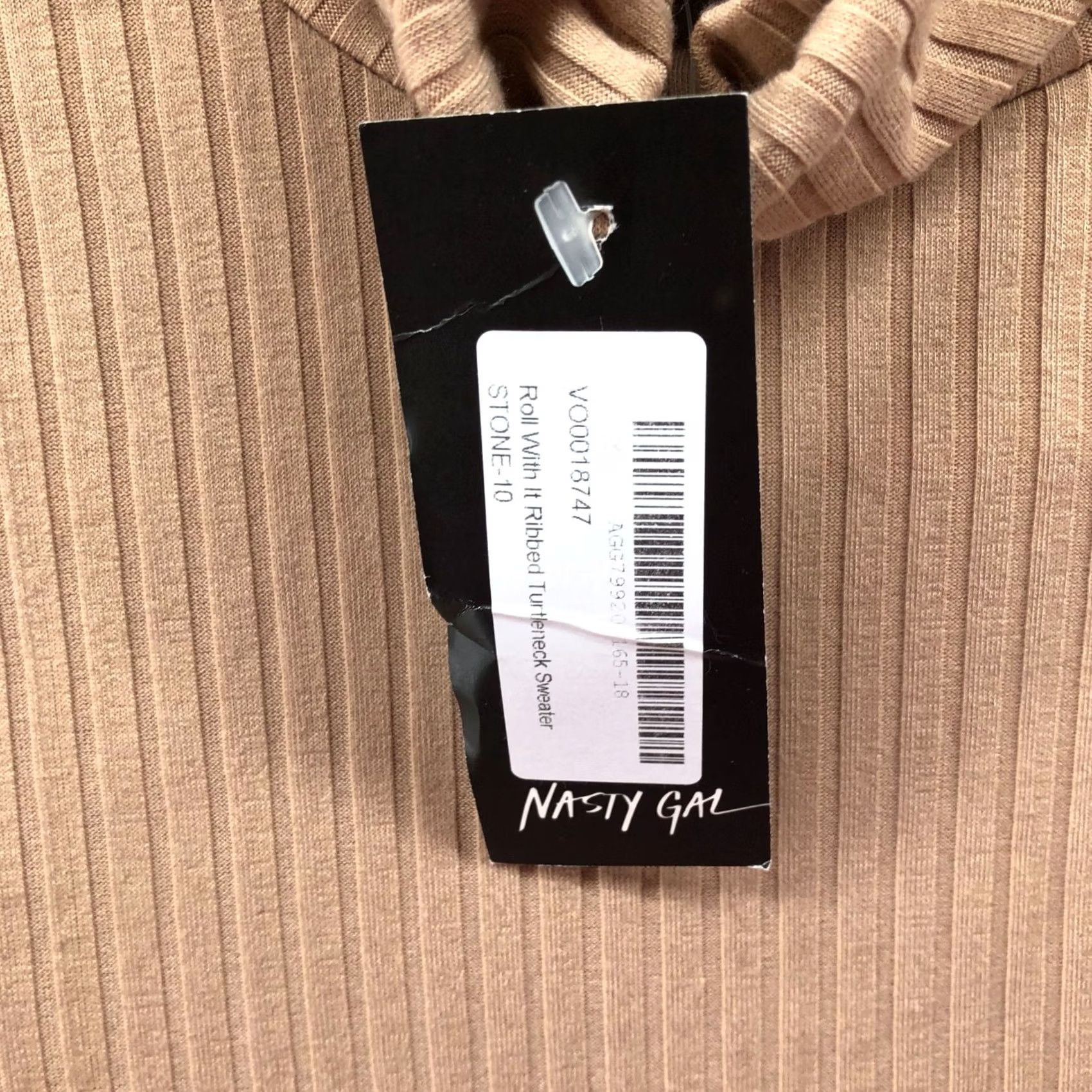 Nasty Gal Nastygal Ribbed Turtleneck Long Sleeve T Shirt Tan Sweater Womens 6 (S) NWT Pullover Shirt Casual Fall Winter Slim Knit Polyester Blend Tan VINTAGE No Size S / US 4 / IT 40 - 3 Thumbnail