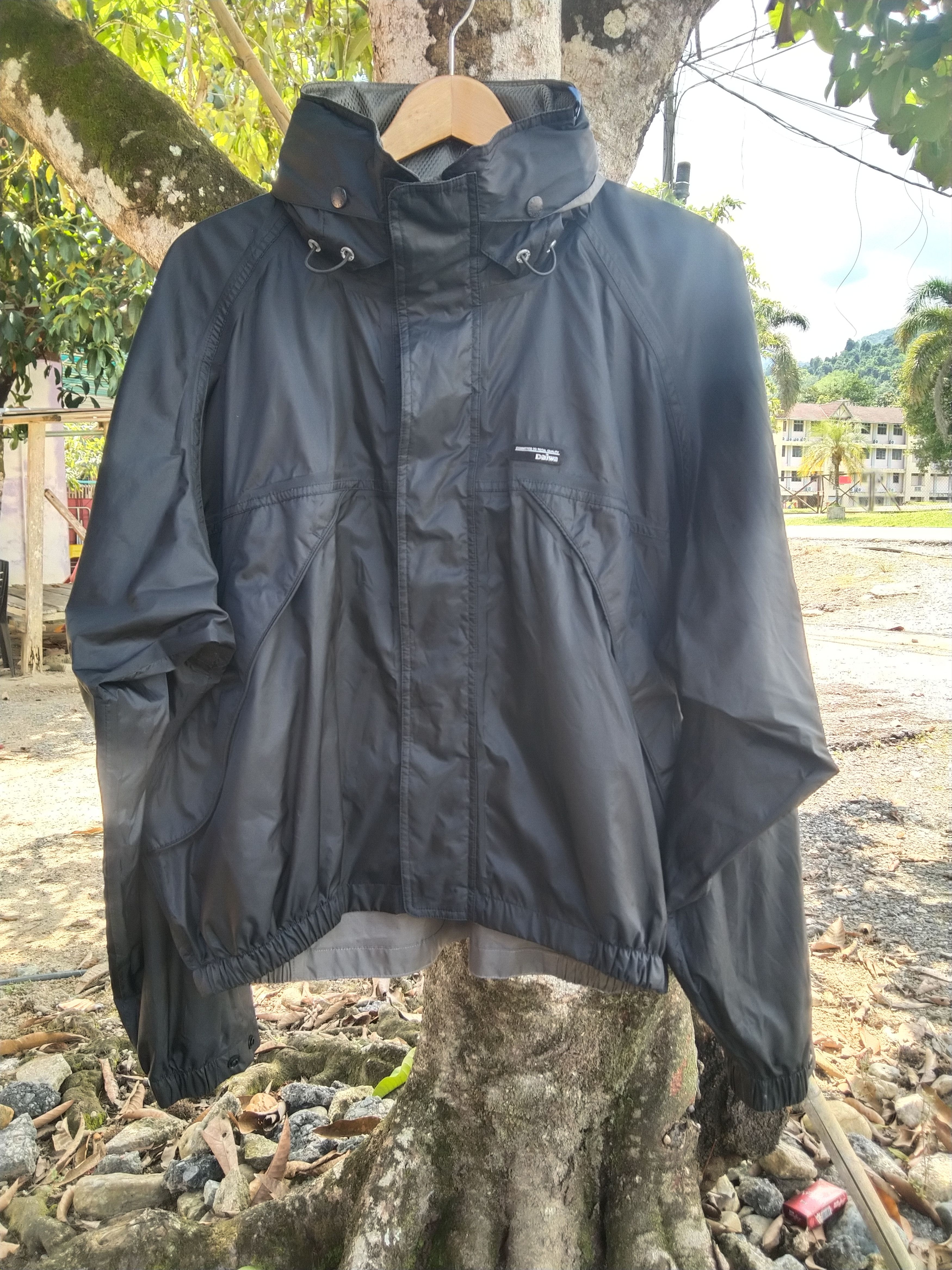DAIWA × Vintage Great Banff Daiwa Rainmax Waterproof Size US L / EU 52-54 / 3 - 1 Thumbnail