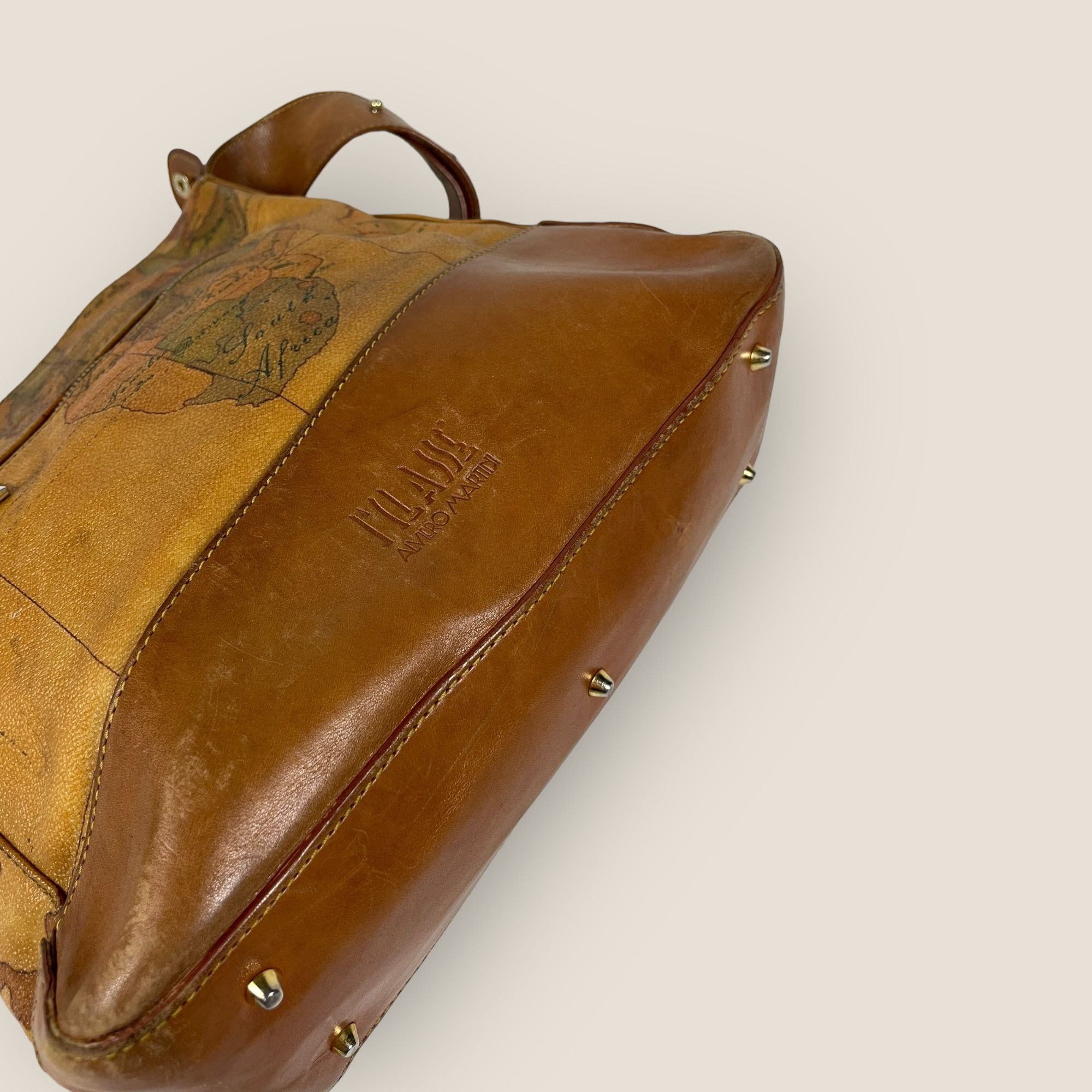 Vintage Vintage Rare Alviero Martini Prima Classe Shoulder Bag Size ONE SIZE - 4 Thumbnail