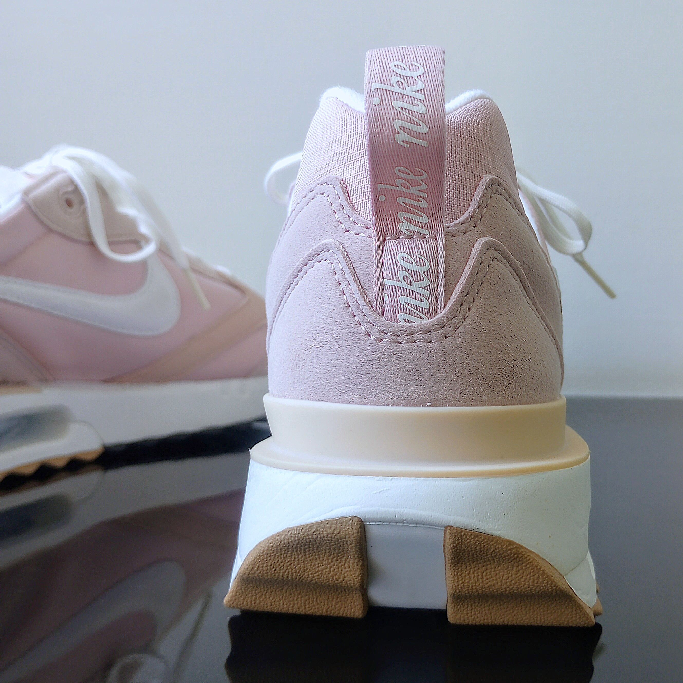 Nike Nike Women Air Max Dawn Sneaker in Pink Oxford/Summit White Size US 10 / IT 40 - 8 Thumbnail