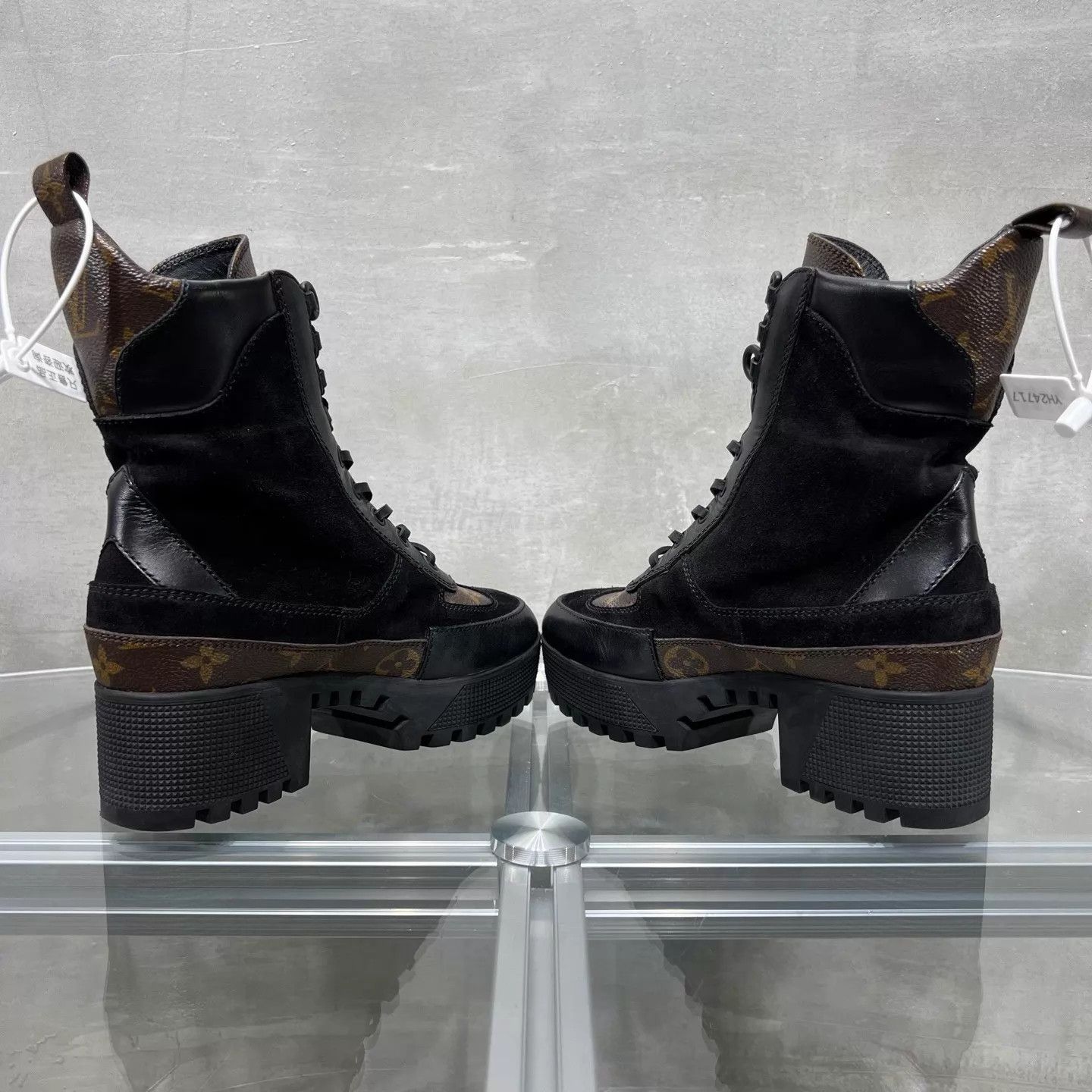 Louis Vuitton LV Women's Monogram Platform Mid-Calf Boots 34.5 YH24717 Size US 4 / IT 34 - 5 Thumbnail