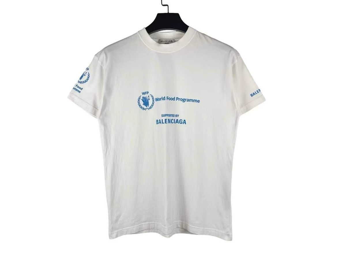 Balenciaga Balenciaga WFP World Food Programme Tee Size US S / EU 44-46 / 1 - 1 Thumbnail