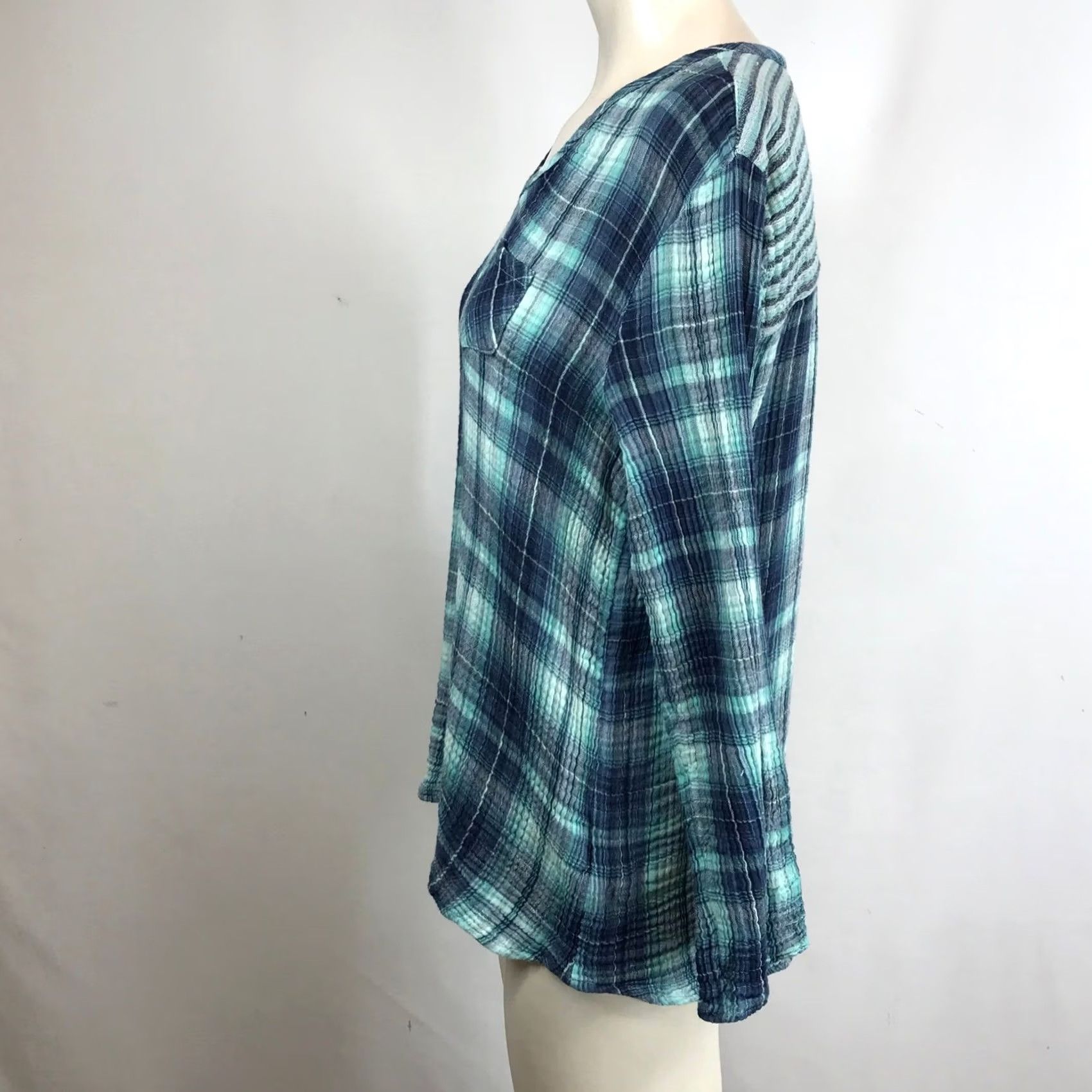 Soft Surroundings Soft Surroundings Plaid Tunic Long Sleeve V-Neck Pocket Blouse Women's L Blue Size L / US 10 / IT 46 - 6 Thumbnail