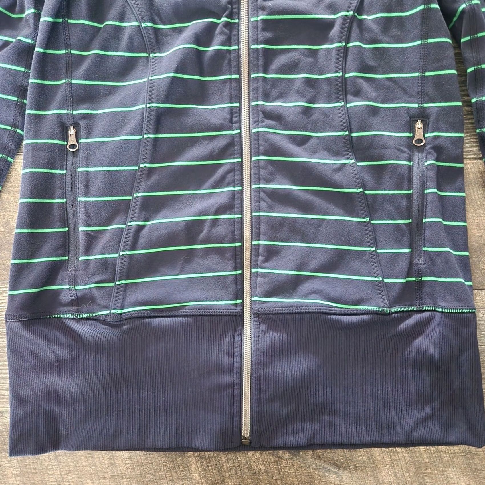 Lululemon Lululemon Asana Jacket Womens 10 Zip Mock Neck Blue Green Striped Athletic - Vintage Size L / US 10 / IT 46 - 3 Thumbnail