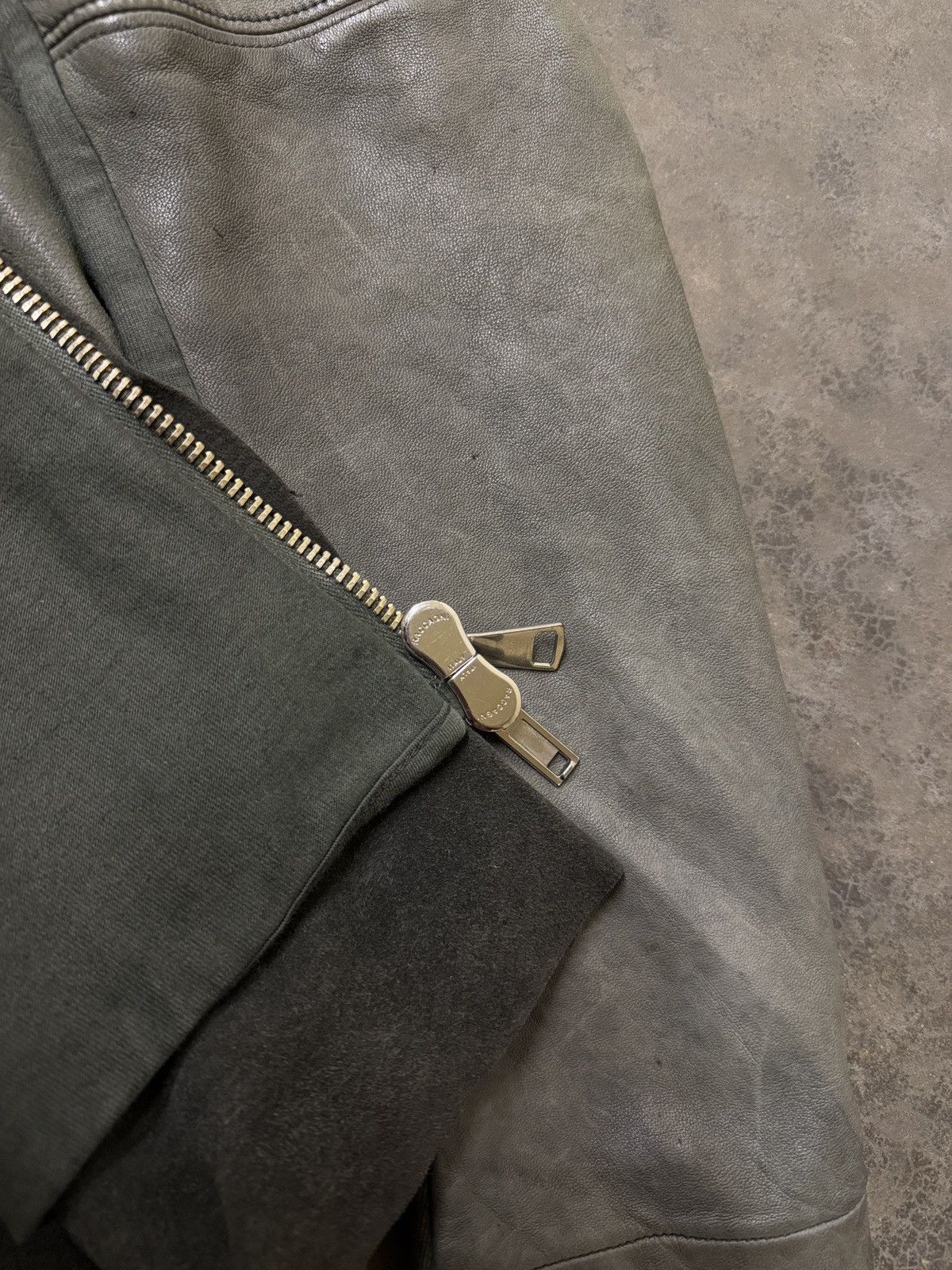 Rick Owens Rick Owens FW05 ‘Moog’ Sherpa Collar Leather Jacket Size US M / EU 48-50 / 2 - 6 Thumbnail