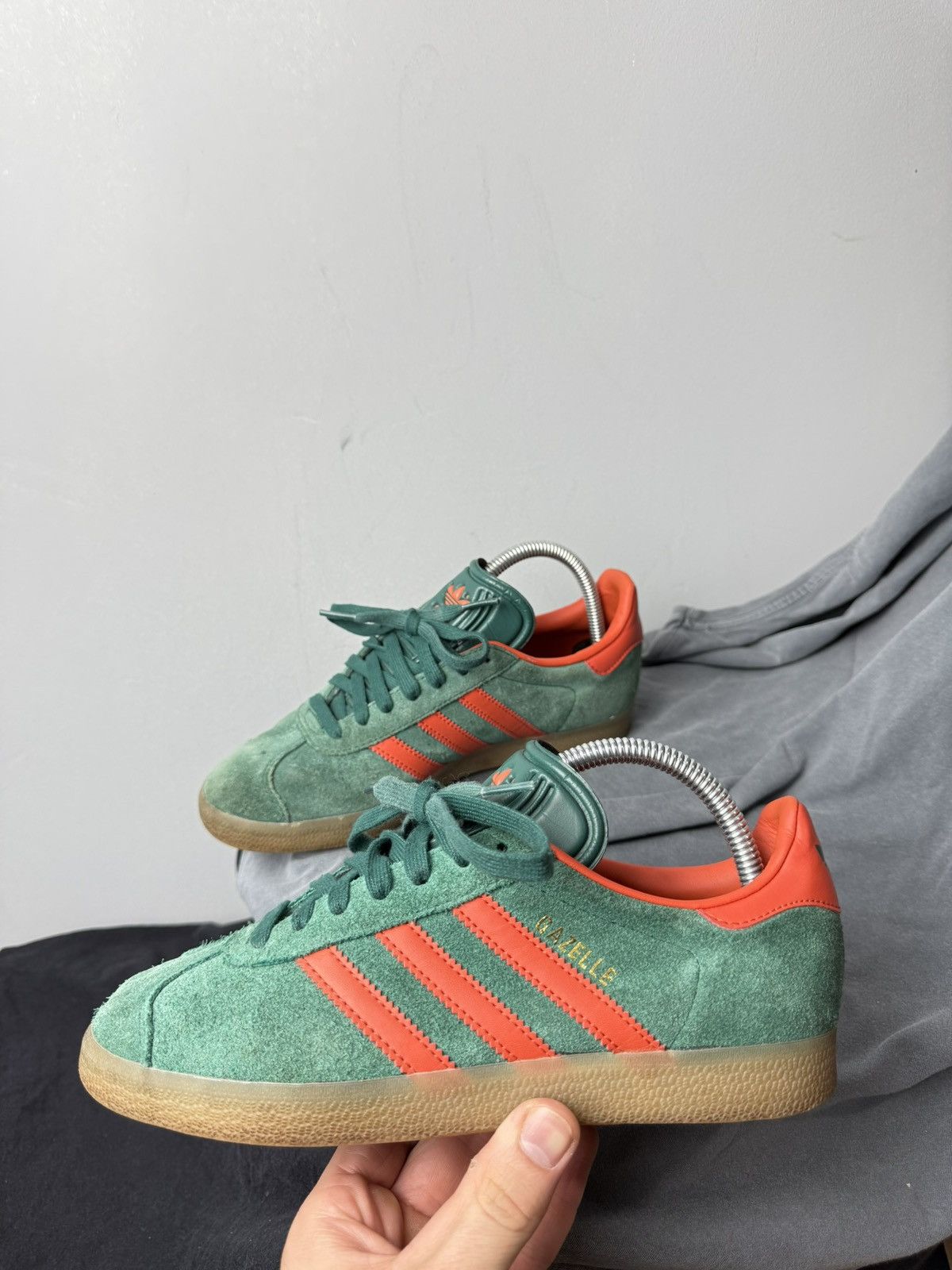 adidas gazelle silver green womens Vintage Adidas Sneakers US 10