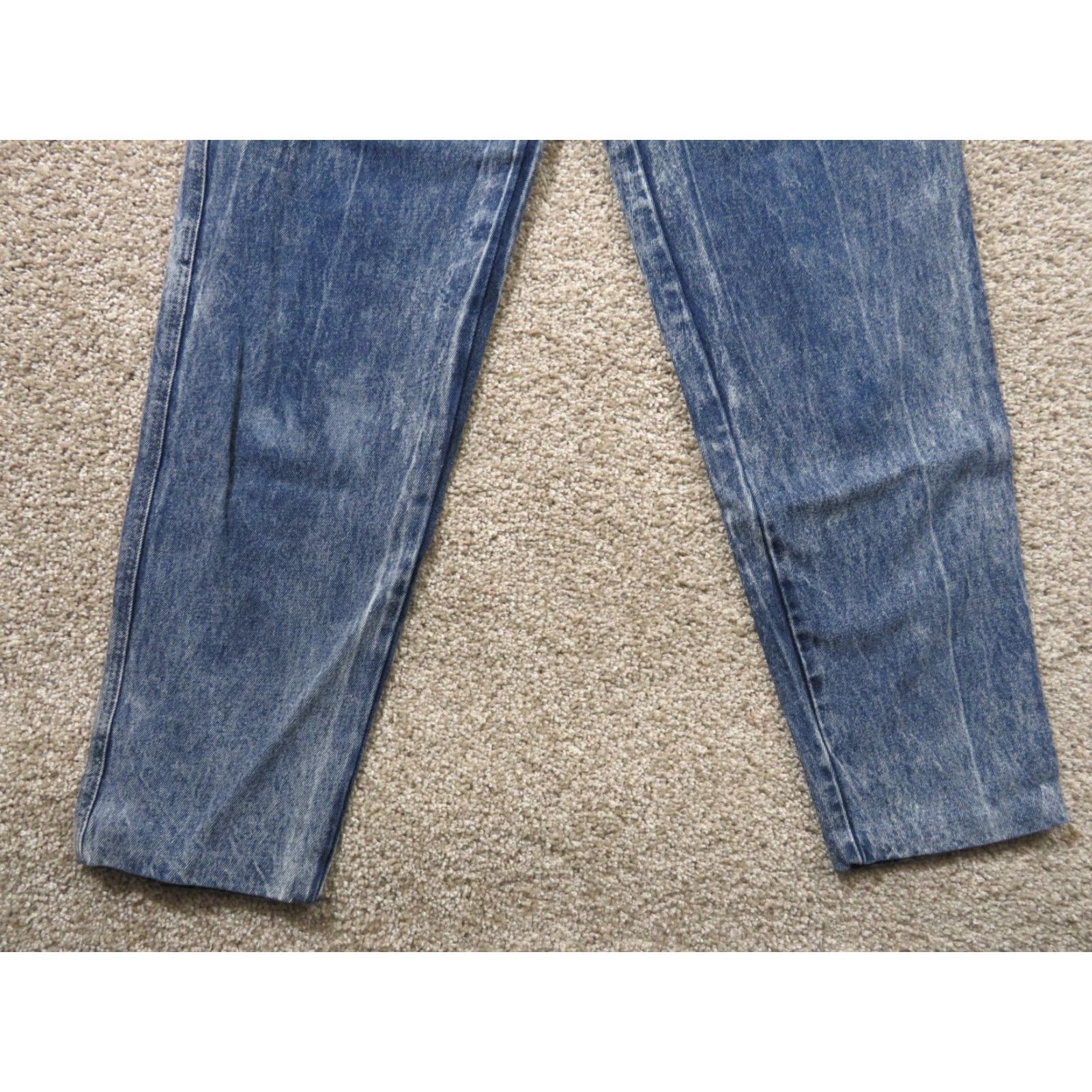 Denime VINTAGE Pizzazz High-Rise Mom Denim Jeans Women 9 28x28 Blue 1980s Straight 4-Pocket Western Cowboy Casual Mens Womens Girls Boys Size 30" / US 8 / IT 44 - 2 Thumbnail