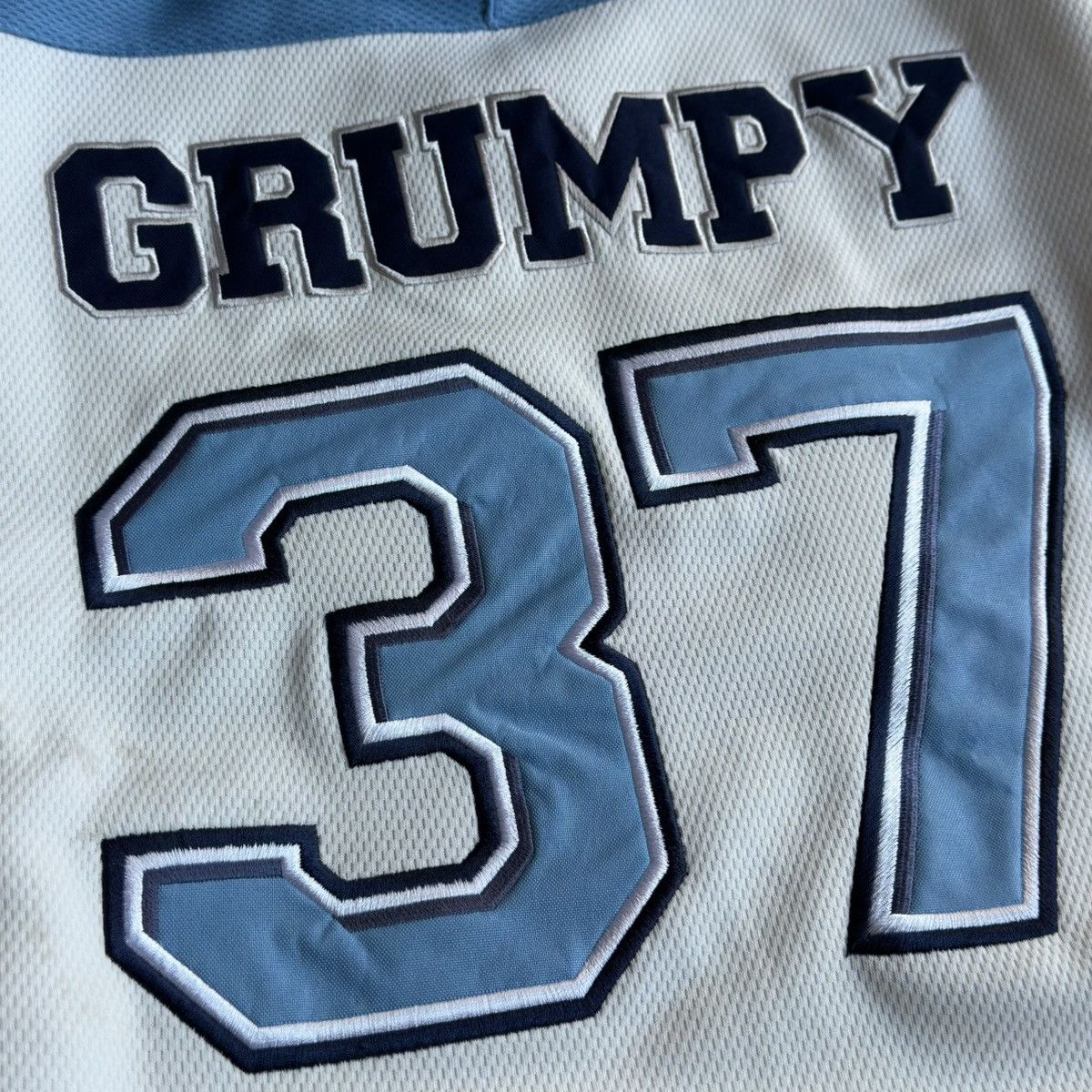 Disney Vintage Disney Grumpy Miners #37 Hockey Jersey Size US M / EU 48-50 / 2 - 8 Thumbnail