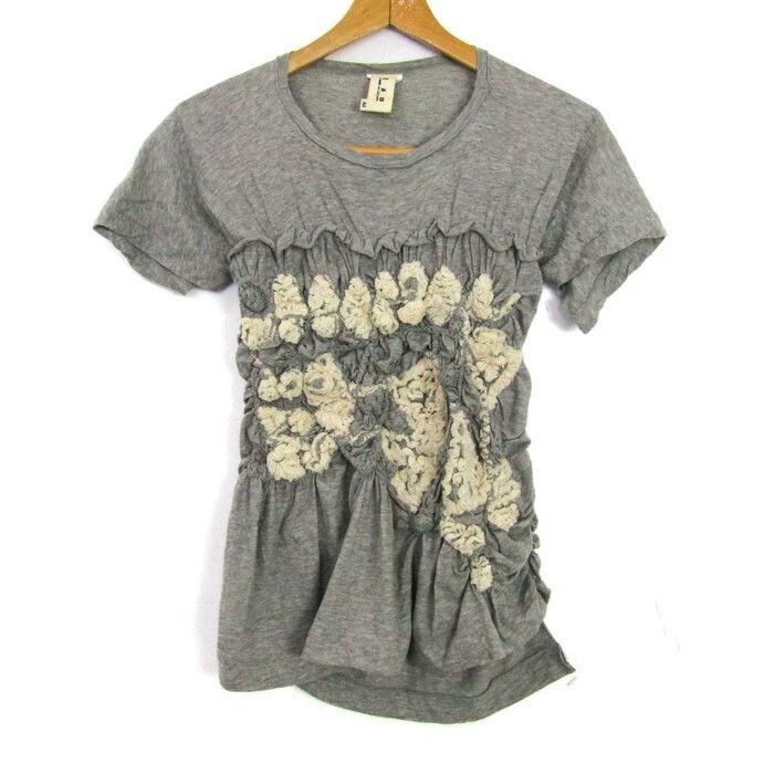 Comme des Garcons Comme Des Garcons Pinch flower grey short sleeve Size M / US 6-8 / IT 42-44 - 2 Thumbnail