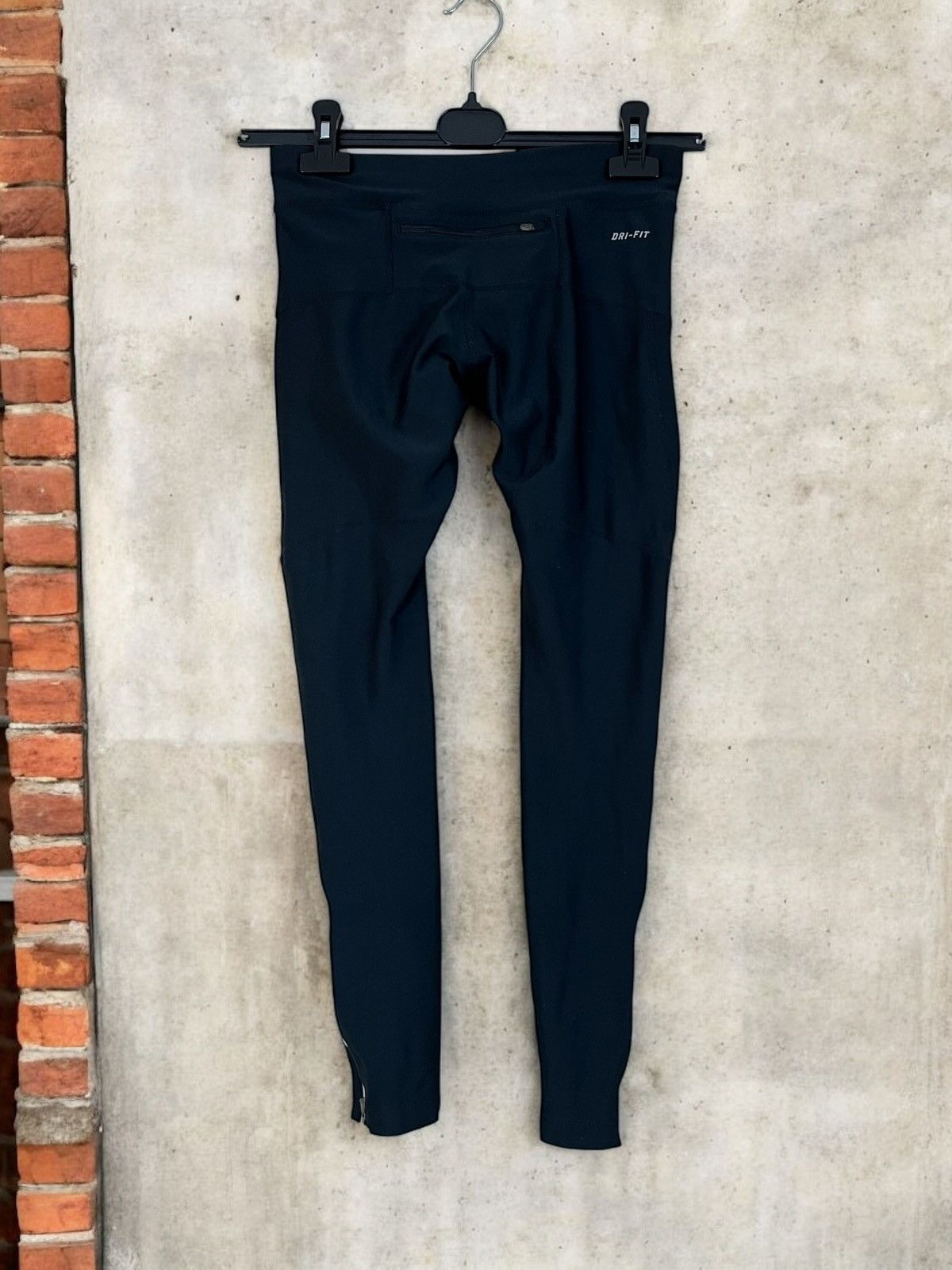 Nike Nike Running Dri-Fit black leggins size XS Size 24" / US 00 / IT 34 - 3 Thumbnail