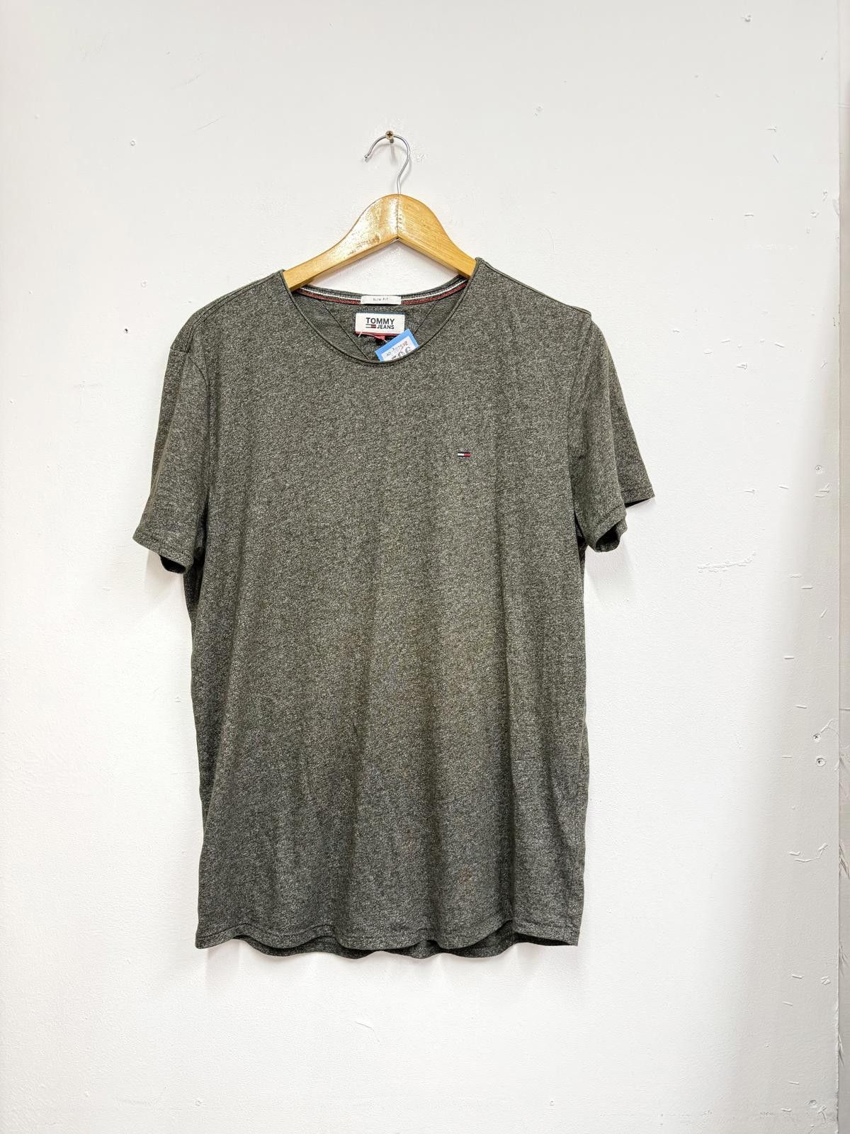 Tommy Jeans Tommy Jeans Slim Fit Grey T-Shirt Size L Size US L / EU 52-54 / 3 - 1 Thumbnail