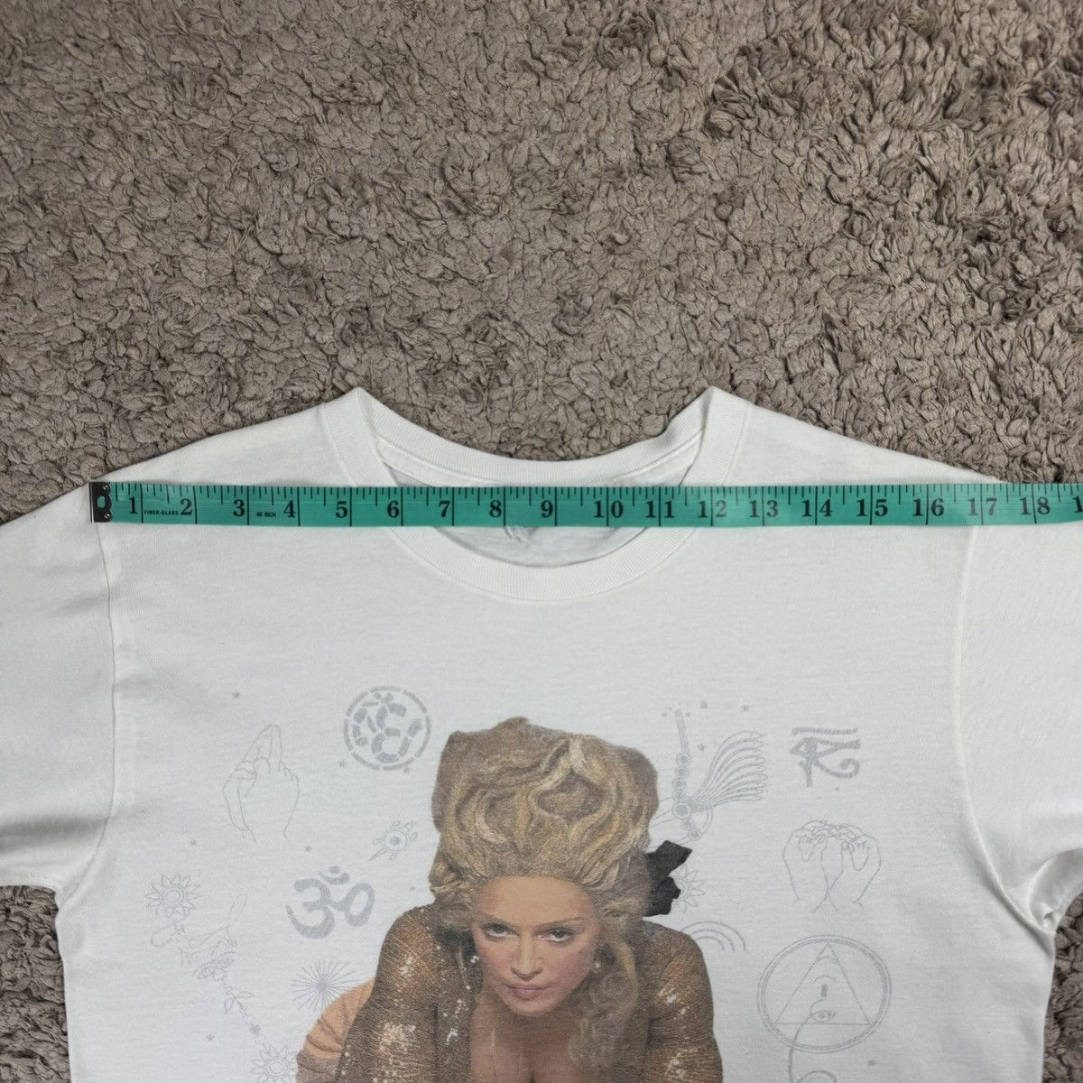 Band Tees Vintage Madonna 2004 Re-Invention World Tour T-shirt Size US M / EU 48-50 / 2 - 19 Thumbnail