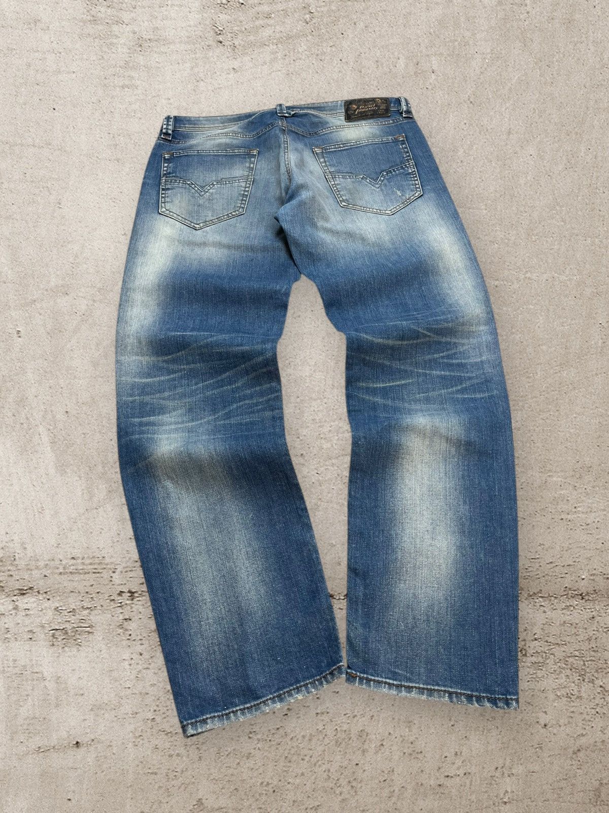 Diesel × Vintage Vintage Diesel Larkee -T 34x32 Faded Blue Jeans Pants 34w Size US 34 / EU 50 - 7 Thumbnail