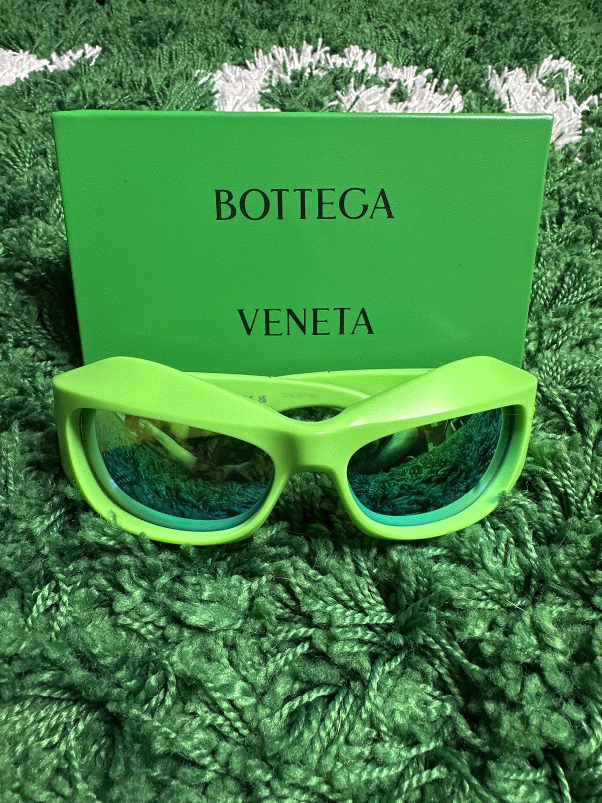 Bottega Veneta Bottega Veneta Green Sport Sunglasses Size ONE SIZE - 1 Thumbnail