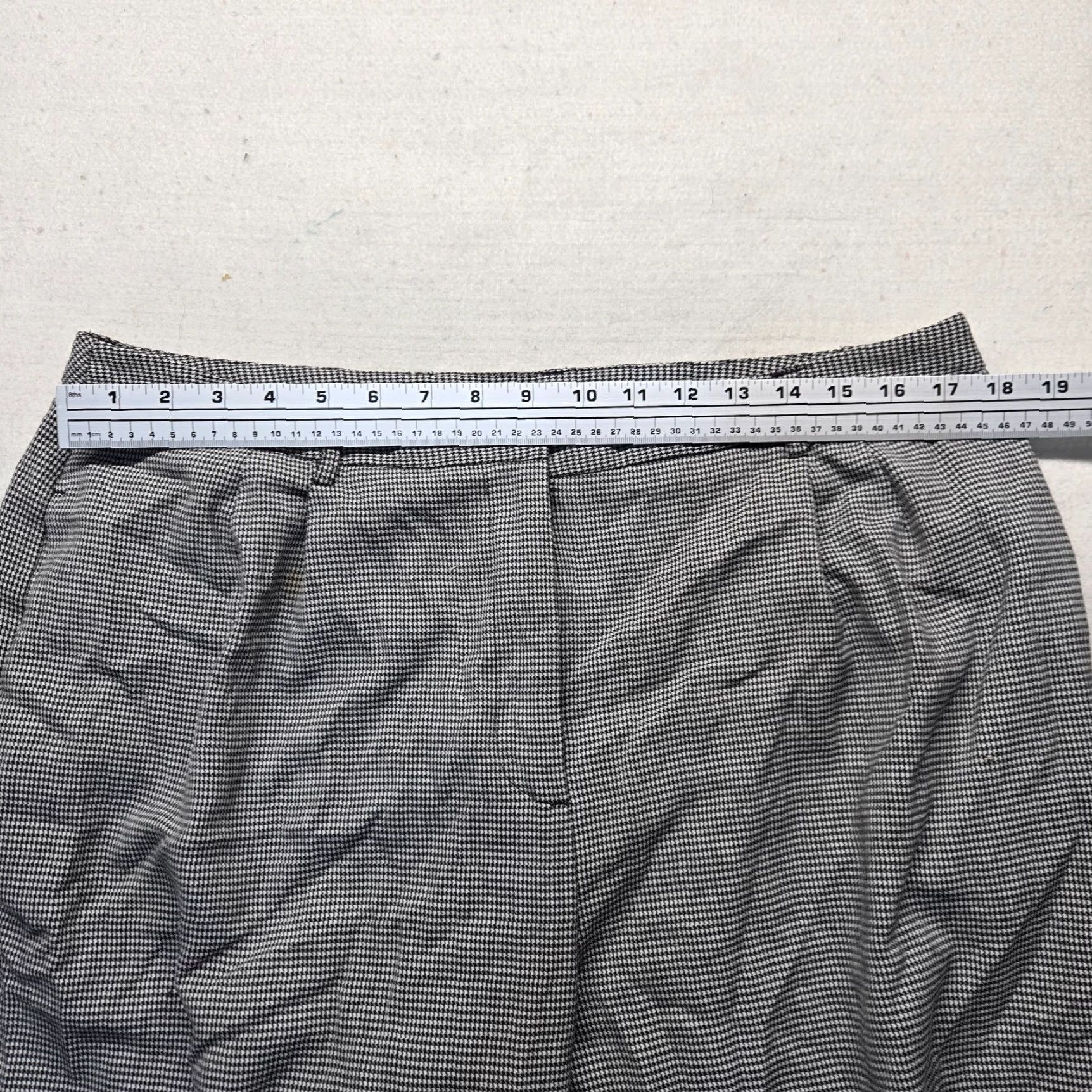 Vintage Jaclyn Smith Gray Capri Pants Casual Adult Women's Size 16 Capris Pockets Wide-Leg Size 38" / US 16 / IT 52 - 4 Thumbnail