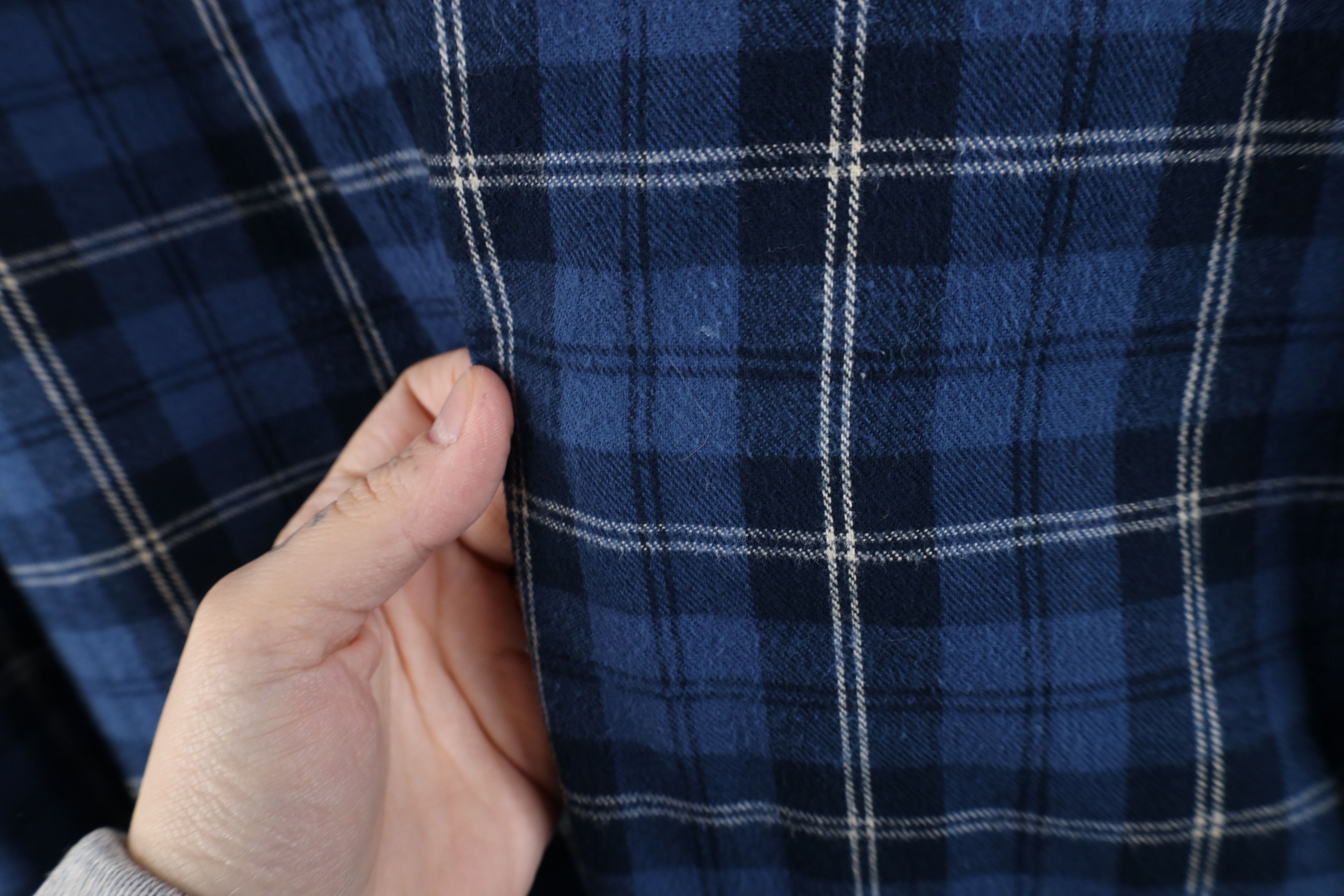 L.L. Bean × Vintage Vintage LL Bean Collared Button Down Shirt Blue Plaid Size US L / EU 52-54 / 3 - 6 Thumbnail
