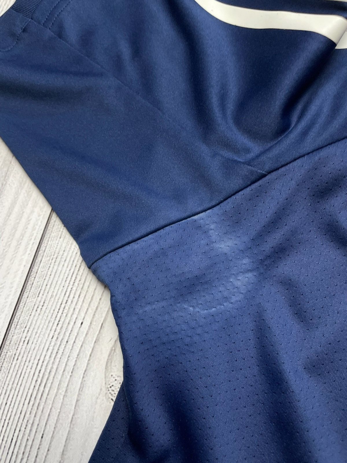 Adidas × Vintage Vintage adidas Wolverhampton soccer jersey navy Size M Size US M / EU 48-50 / 2 - 5 Thumbnail