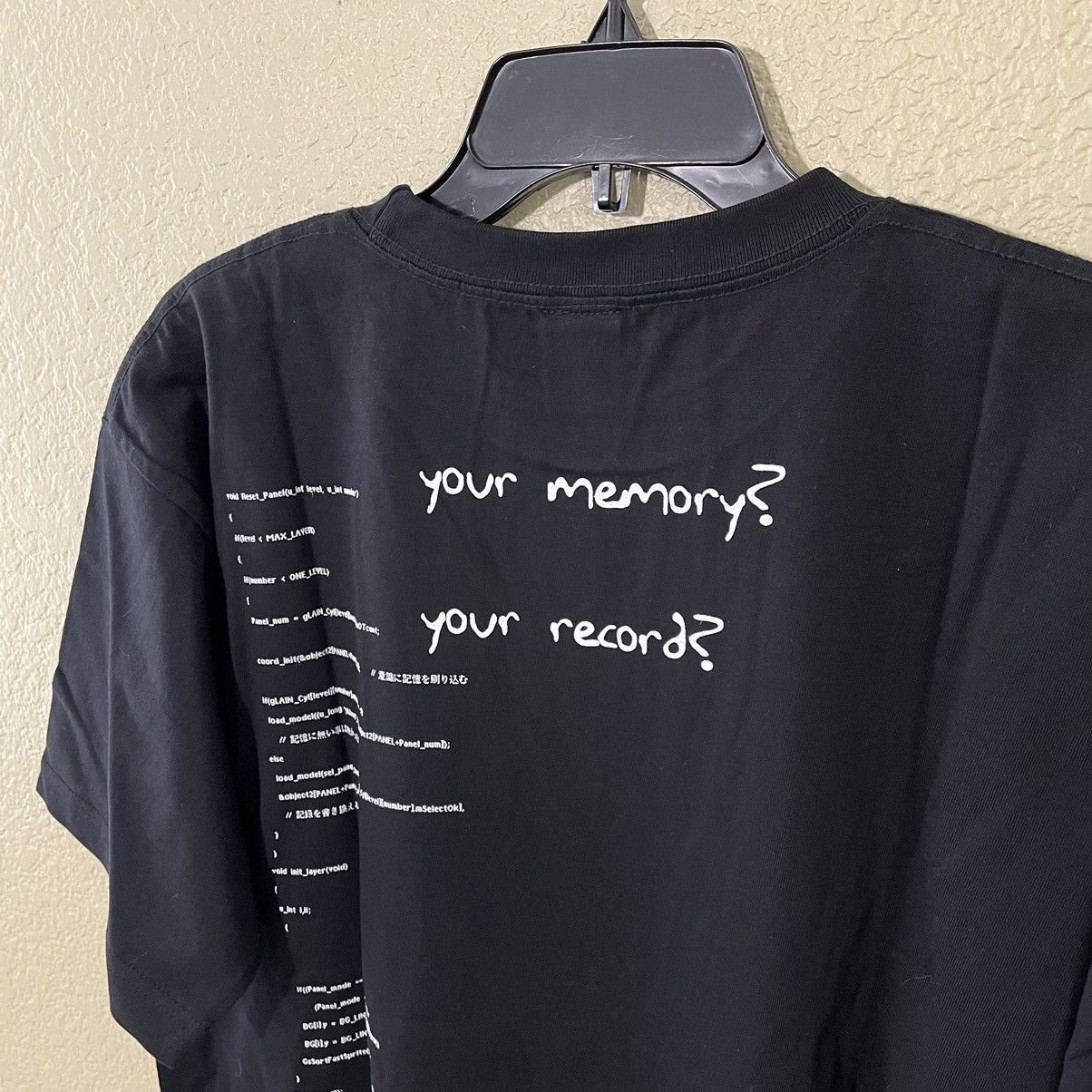 Anime Serial Experiments Lain - persona T-shirt XL Size US XL / EU 56 / 4 - 4 Thumbnail