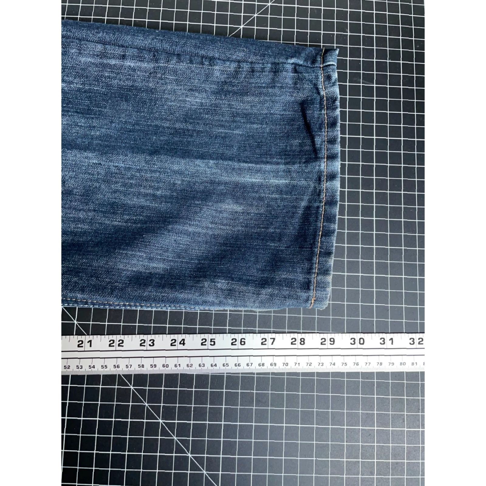 Avirex VINTAGE Avirex Jeans Baggy Straight Leg Men's 32 x 29 Blue Denim Embroidered Y2K Skater Regular 5-Pocket Denim Cotton Polyester Size US 32 / EU 48 - 6 Thumbnail