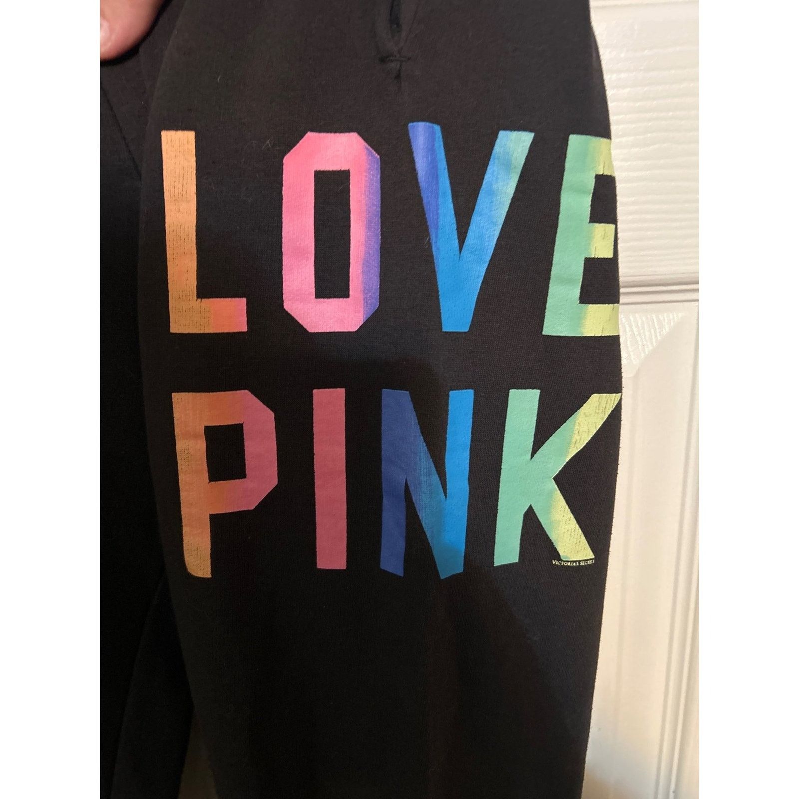 Victoria's Secret Victoria's Secret PINK Black Rainbow LOVE PINK Sweatpants XS Size 25" / US 0 / IT 36 - 2 Thumbnail