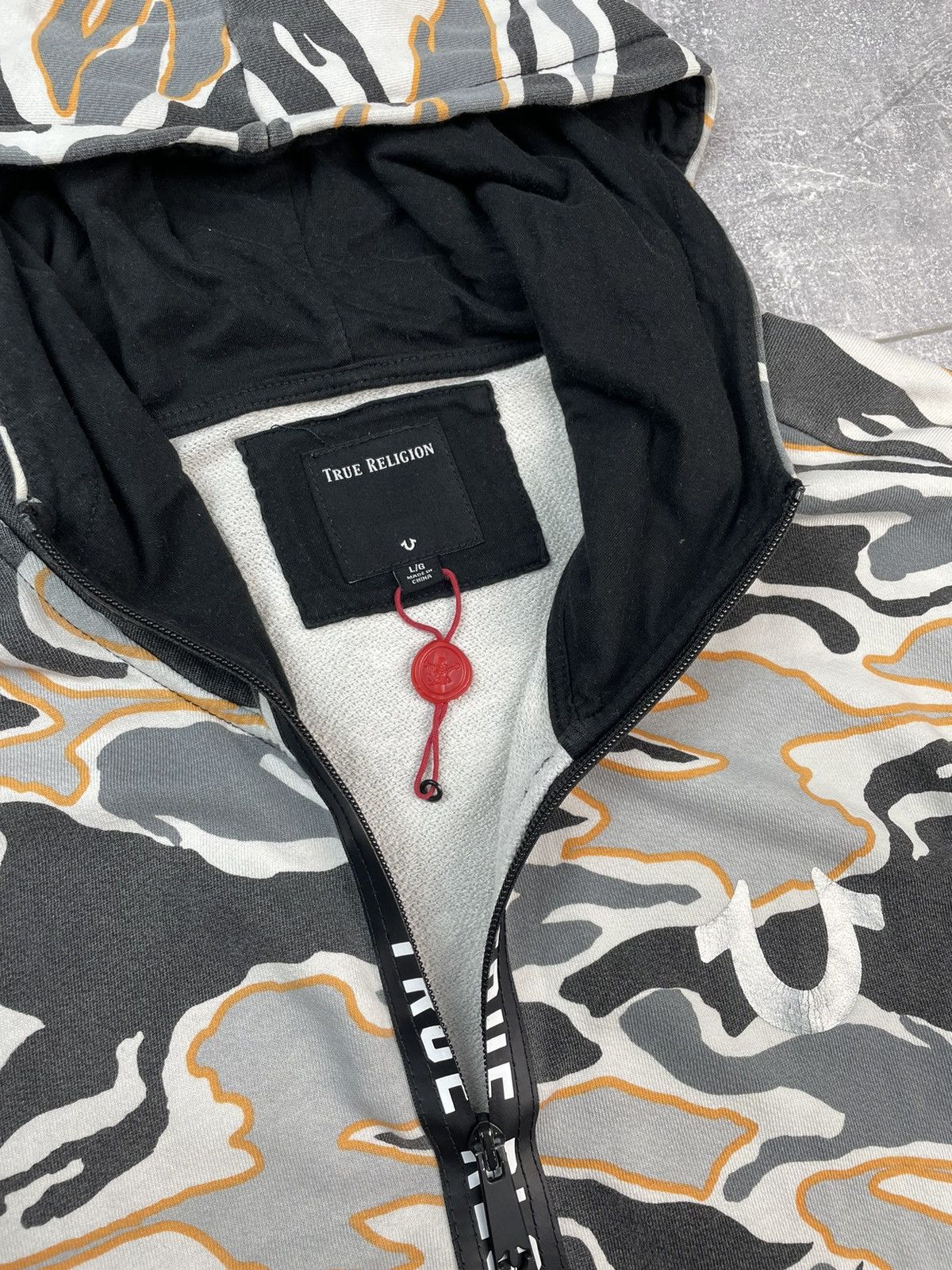 True Religion True Religion Camo Zip Hoodie Size US L / EU 52-54 / 3 - 7 Thumbnail