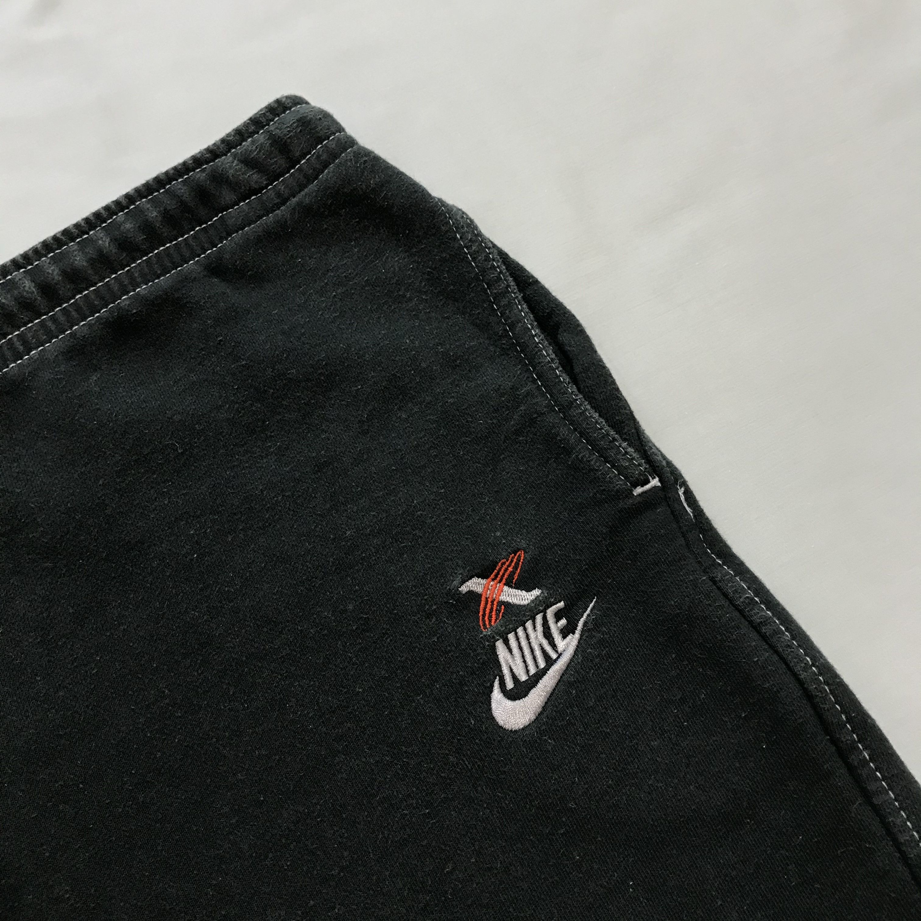 Nike NIKE CROSS Vintage Shorts 90s Embroidered Logo Rare Swoosh Size US 34 / EU 50 - 3 Thumbnail