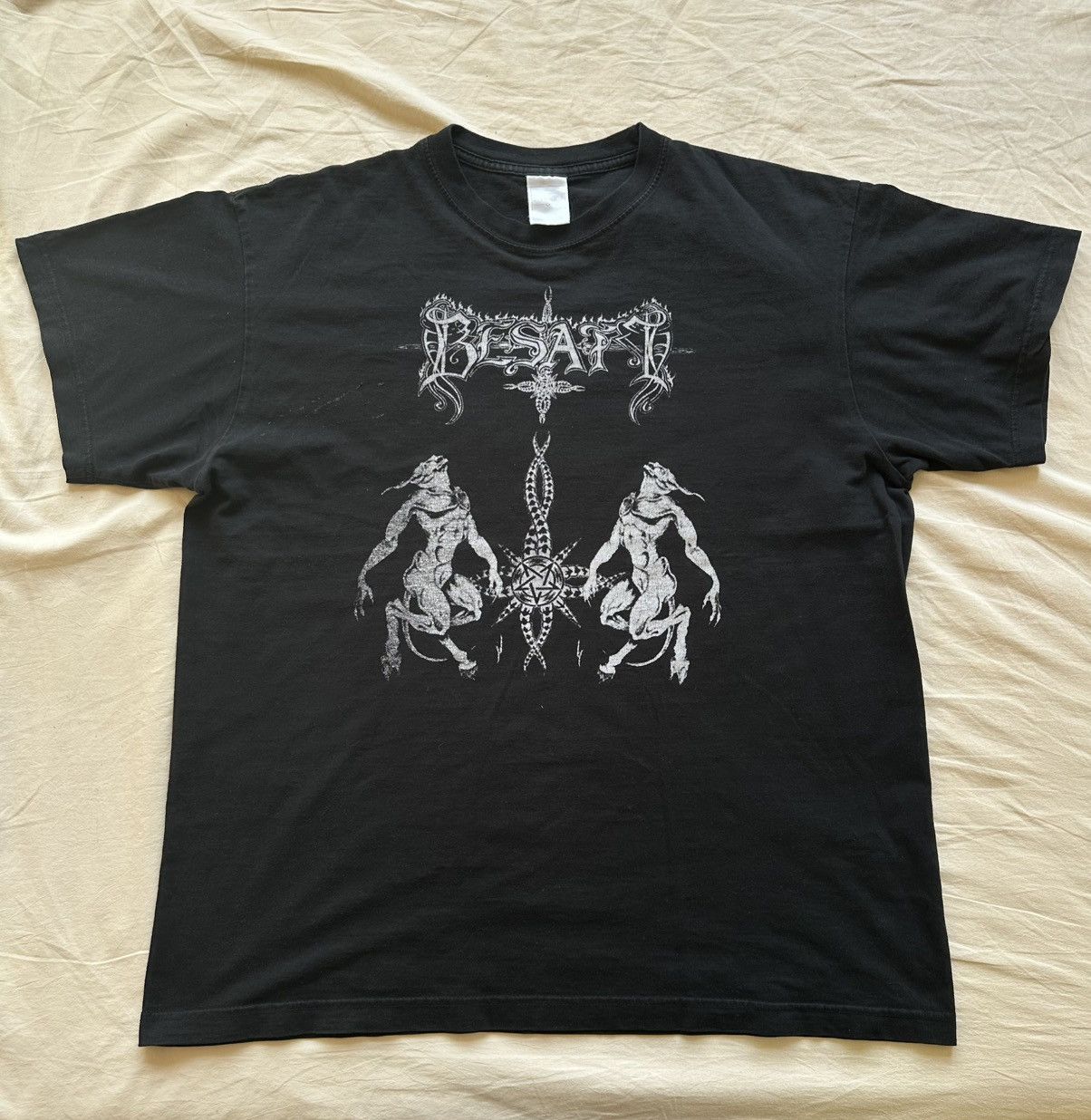 Band Tees Besatt Hail Lucifer 1999 vintage t-shirt pussy/cunt Size US L / EU 52-54 / 3 - 1 Thumbnail