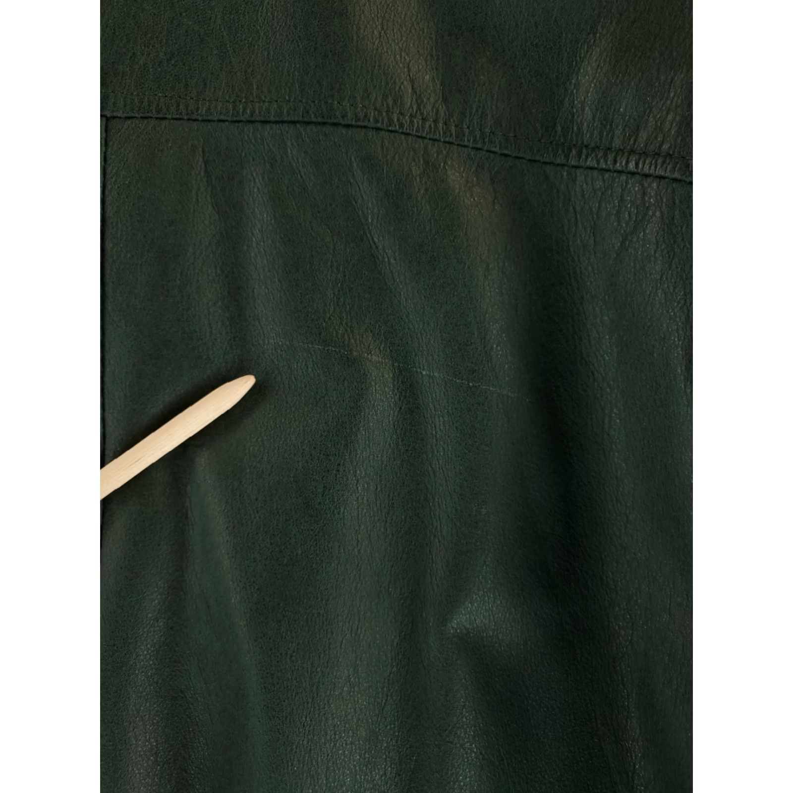 Vintage VINTAGE General Clothing Company Leather Bomber Jacket Green M Mens Revival 90s Scuff on back Size US M / EU 48-50 / 2 - 4 Thumbnail