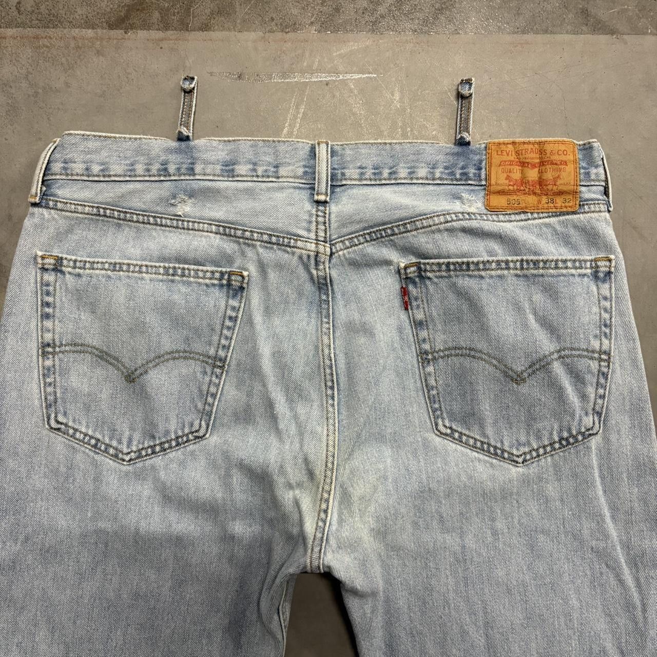 Levi's Vintage Y2K/2000s Baggy Light Blue Wash Levis 505 Skater Style Denim Jeans! Size US 38 / EU 54 - 7 Thumbnail