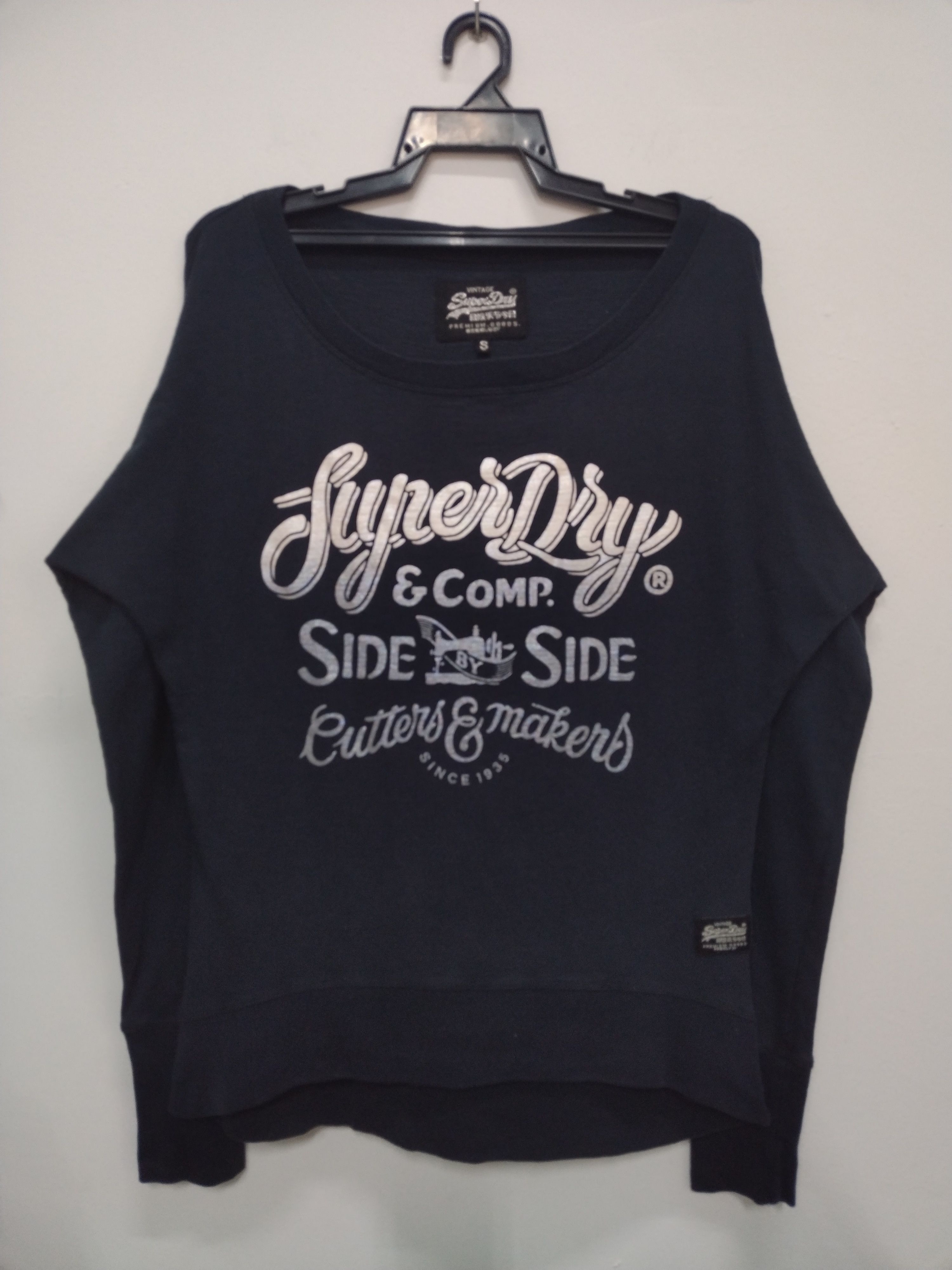 Japanese Brand × Superdry Women's Superdry Baggy sweatshirt Awesome Glitter Print Size S / US 4 / IT 40 - 1 Thumbnail