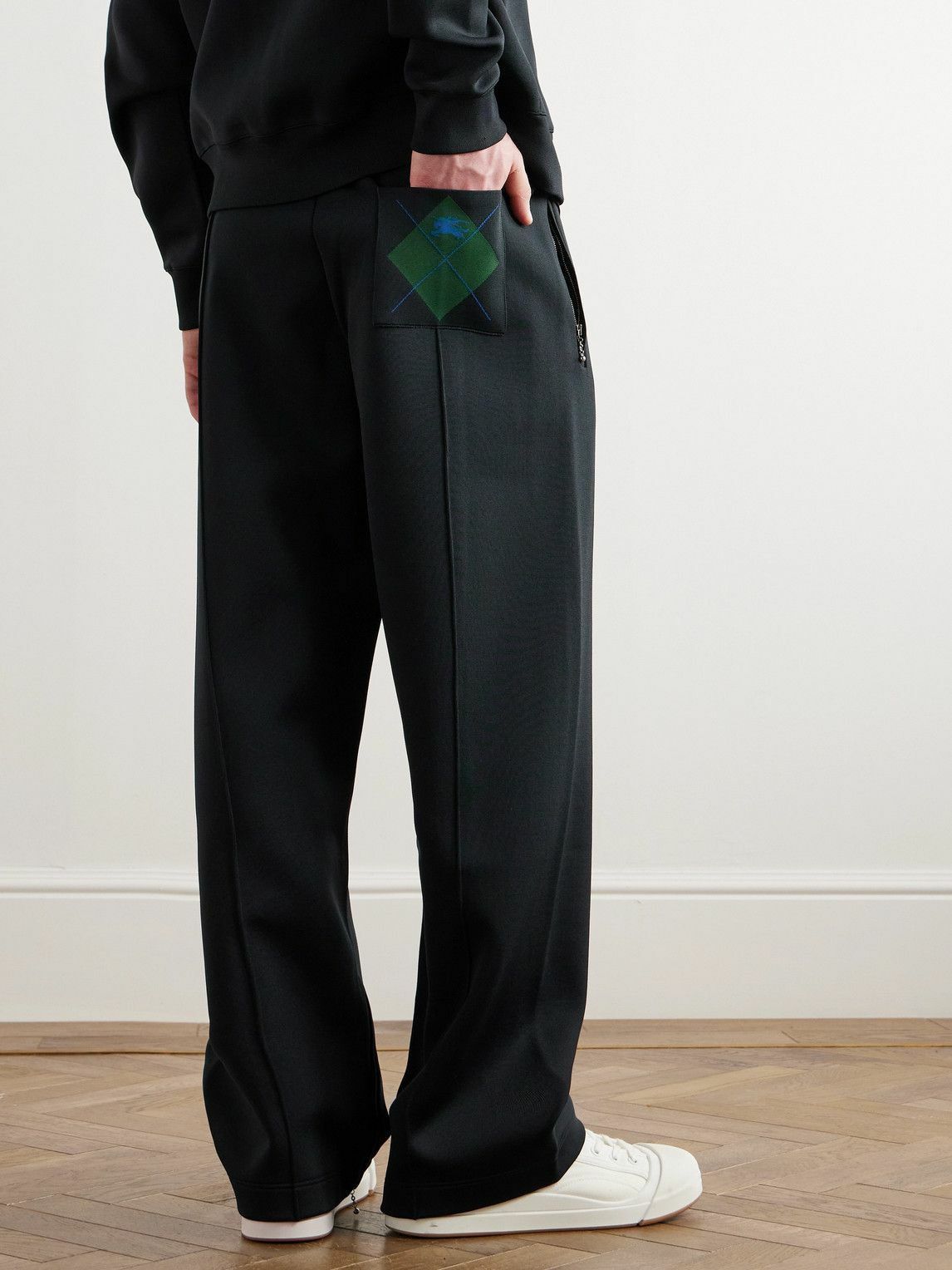 Burberry o1y0426 Jogger & Sweatpant in Black Size US 30 / EU 46 - 4 Thumbnail