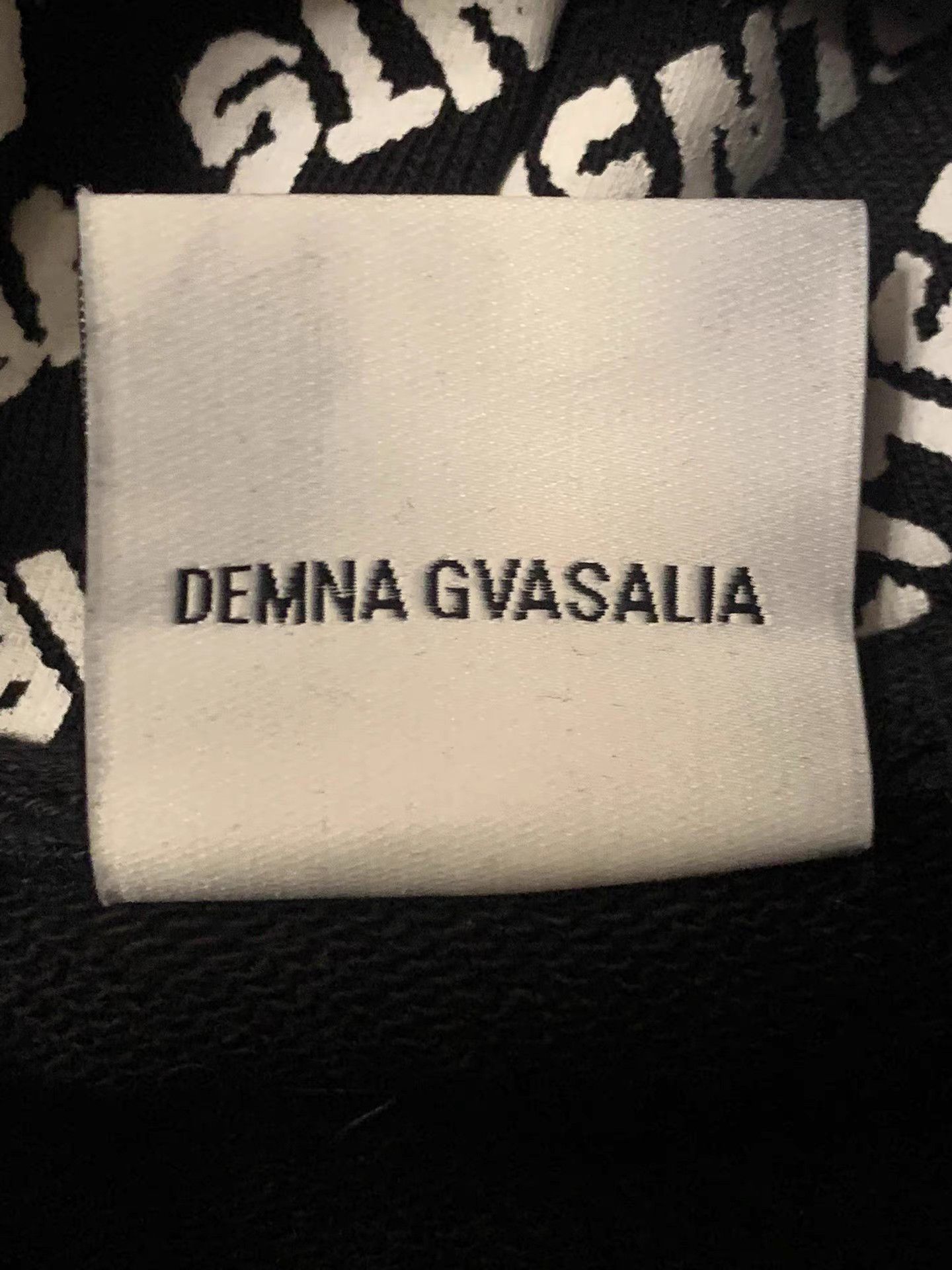 Vetements Vetements Logo Print Hoodie Size US S / EU 44-46 / 1 - 3 Thumbnail