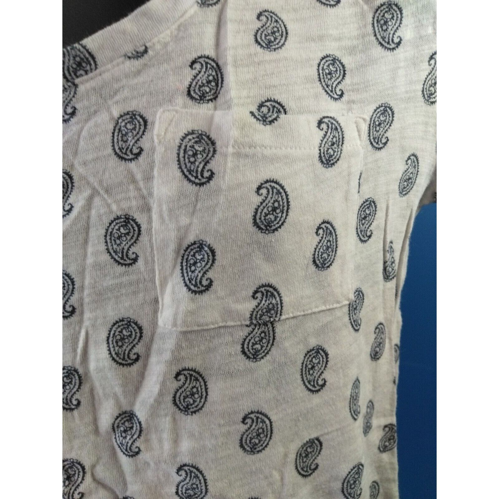 Gap Easy Tee By Gap White With Paisley Print Size Medium Size M / US 6-8 / IT 42-44 - 3 Thumbnail