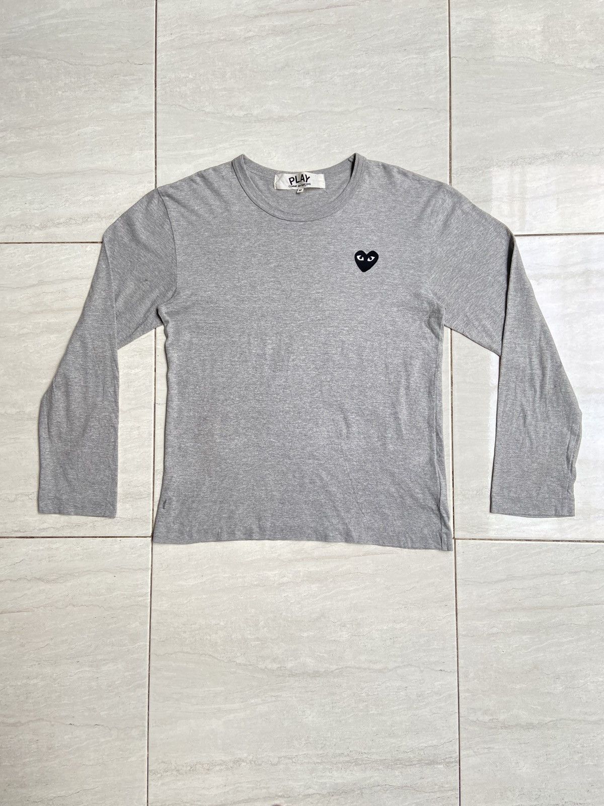 Comme des Garcons PLAY COMME Des GARCONS PLAY Grey T-shirt Size US S / EU 44-46 / 1 - 6 Thumbnail