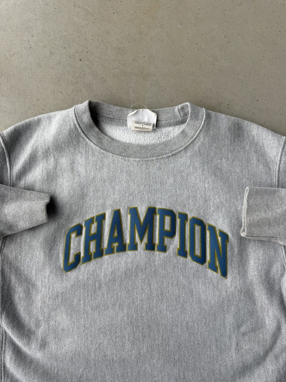 Champion Vintage 2000s Champion Reverse Weave Crewneck Size US S / EU 44-46 / 1 - 2 Thumbnail