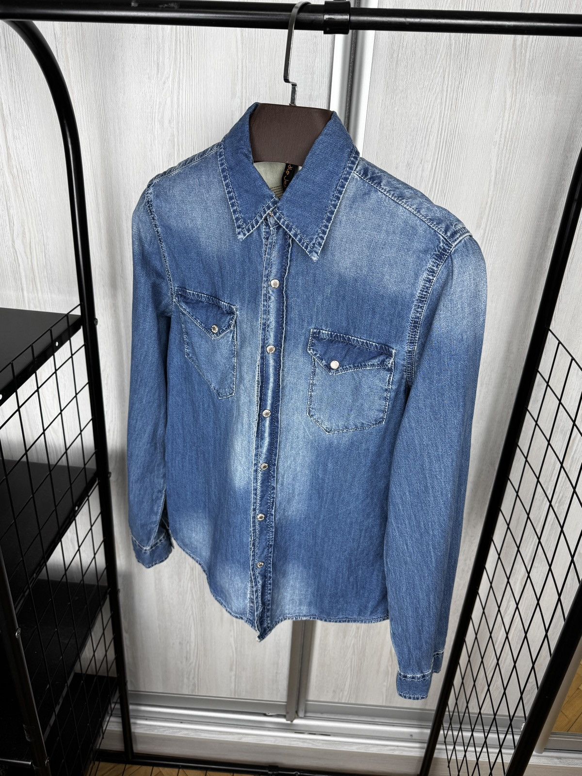 Nudie Jeans NUDIE Shirt Men's Denim Chest Pockets Faded Snap Button Sz S Size US S / EU 44-46 / 1 - 8 Thumbnail