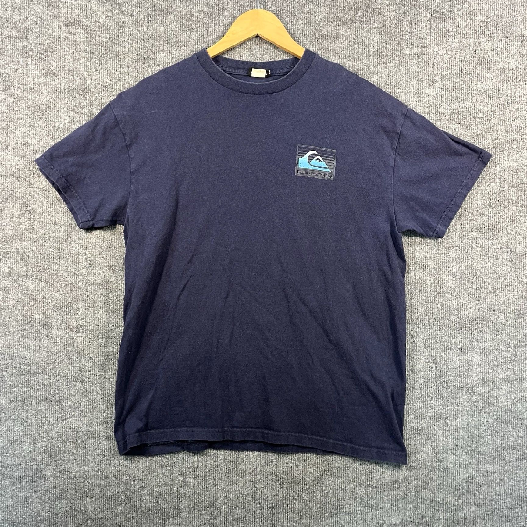 Quiksilver VINTAGE Quiksilver Blue Faded Surf Skate Y2K 90s Large T Shirt Grunge Center Size US L / EU 52-54 / 3 - 3 Thumbnail
