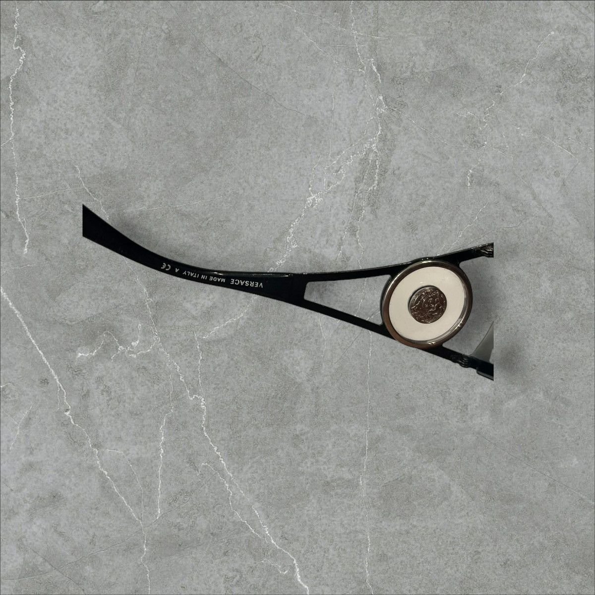 Versace × Vintage Vintage 2000 Versace sunglasses woman 00’s Size ONE SIZE - 4 Thumbnail