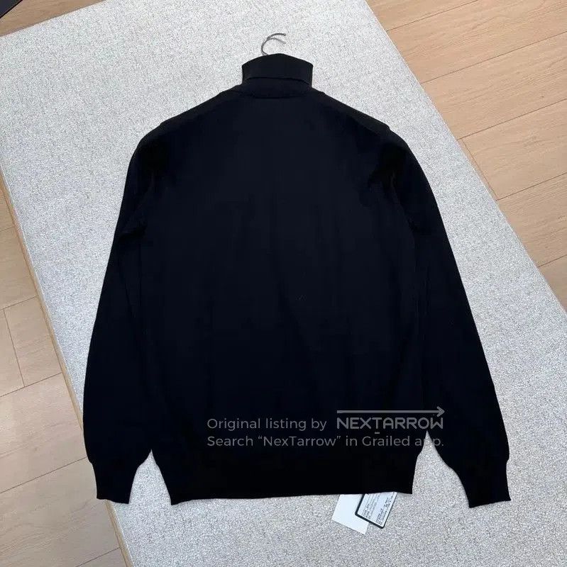 Other Prada Women’s Black Knitted Sweater. Size M / US 6-8 / IT 42-44 - 2 Thumbnail