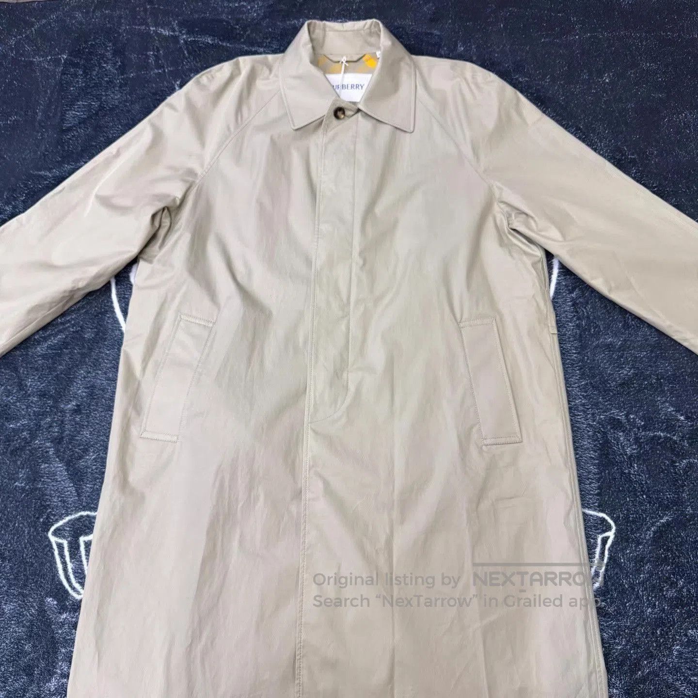 Burberry Beige Long Trench Coat . Size US XL / EU 56 / 4 - 1 Thumbnail