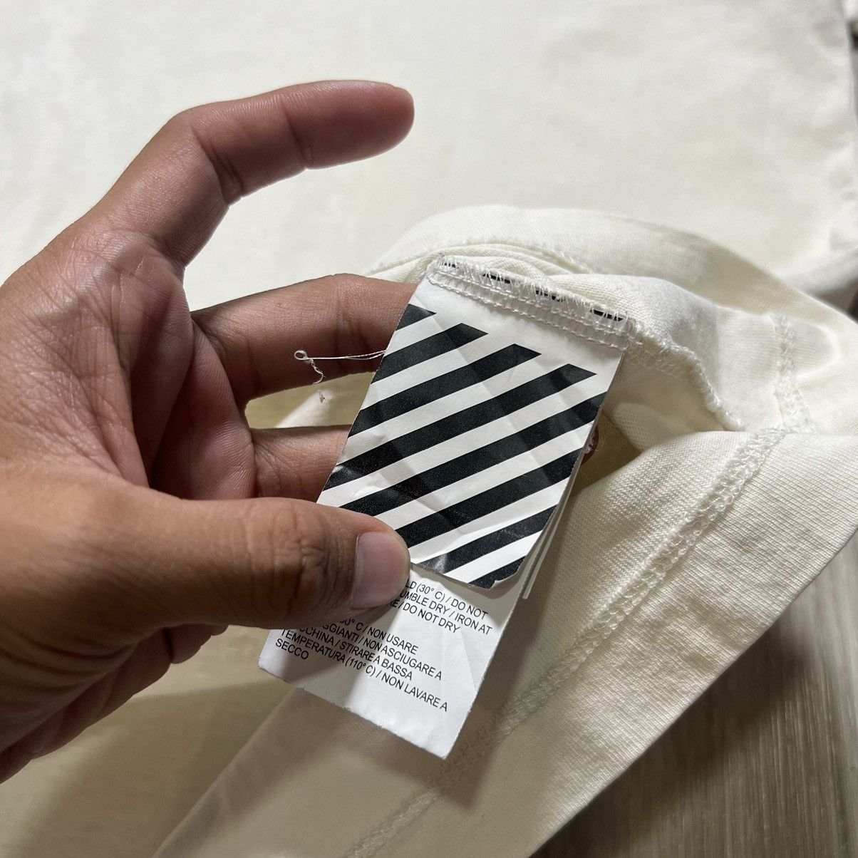 Off-White Off-White Oil Painting Diagonal Arrow Tee Size US XL / EU 56 / 4 - 7 Thumbnail