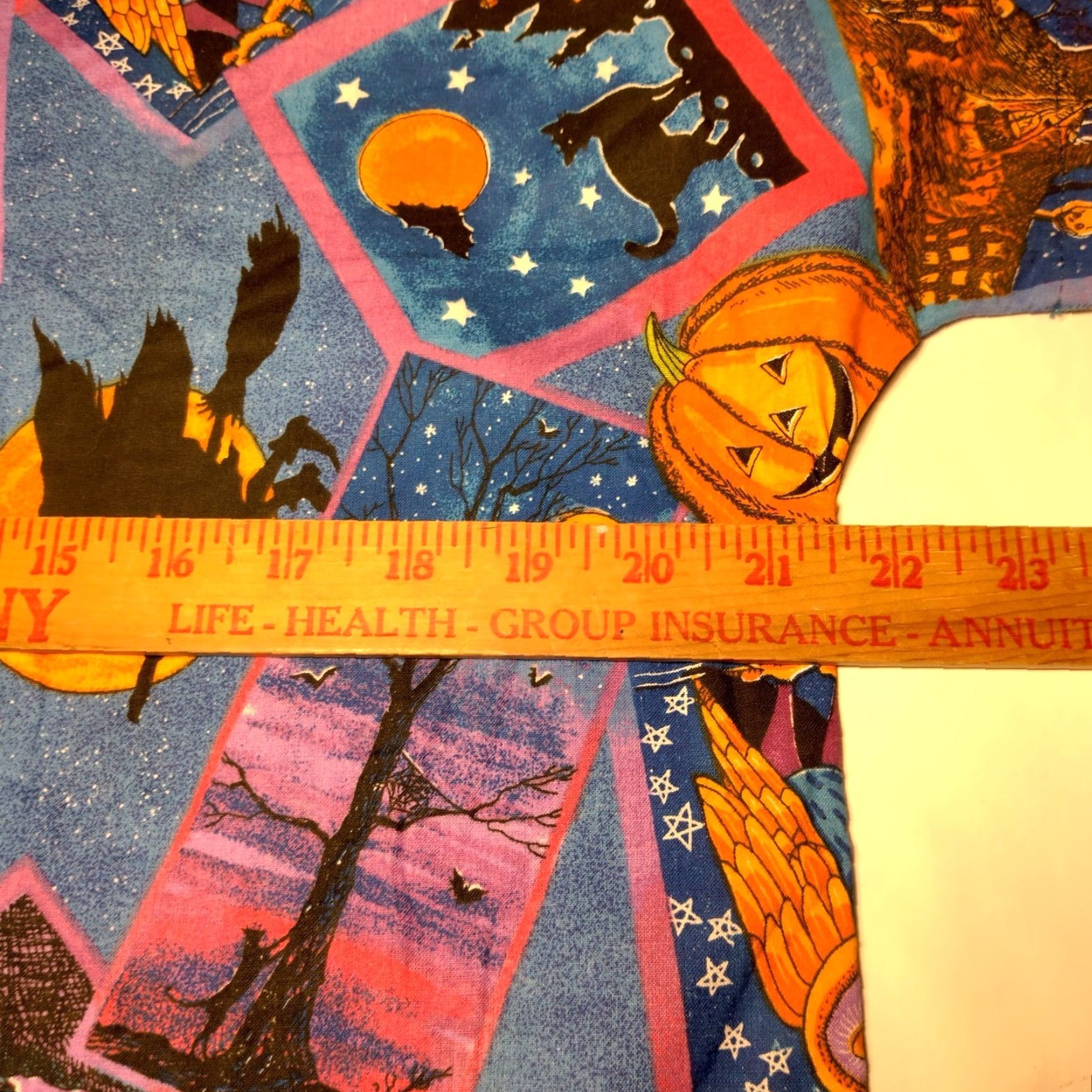 MadeMe HOMEMADE Halloween Scrub Top Shirt Women S Multi-Color Patterned Cotton Blend V-Neck Short Sleeve with Pockets Size S / US 4 / IT 40 - 3 Thumbnail