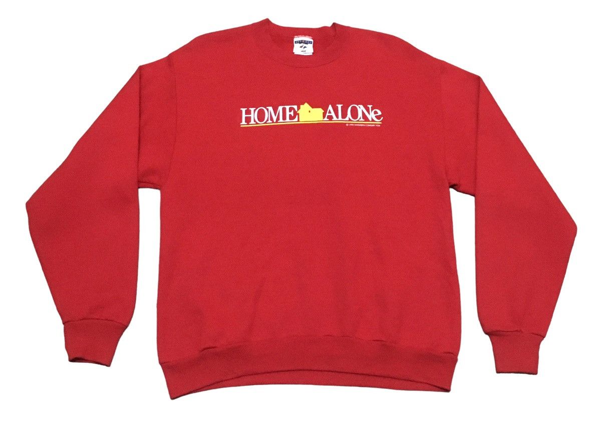 image of Design Vintage Comedy Movie Home Alone Sweatshirt 1990S in Red, Men's (Size Medium)