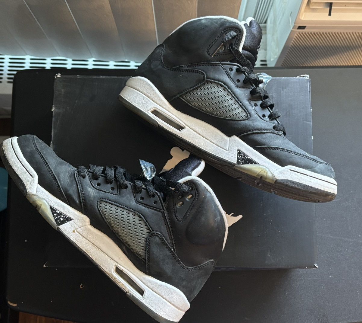 Nike Air Jordan Retro 5 Oreo Size US 11 / EU 44 - 4 Thumbnail